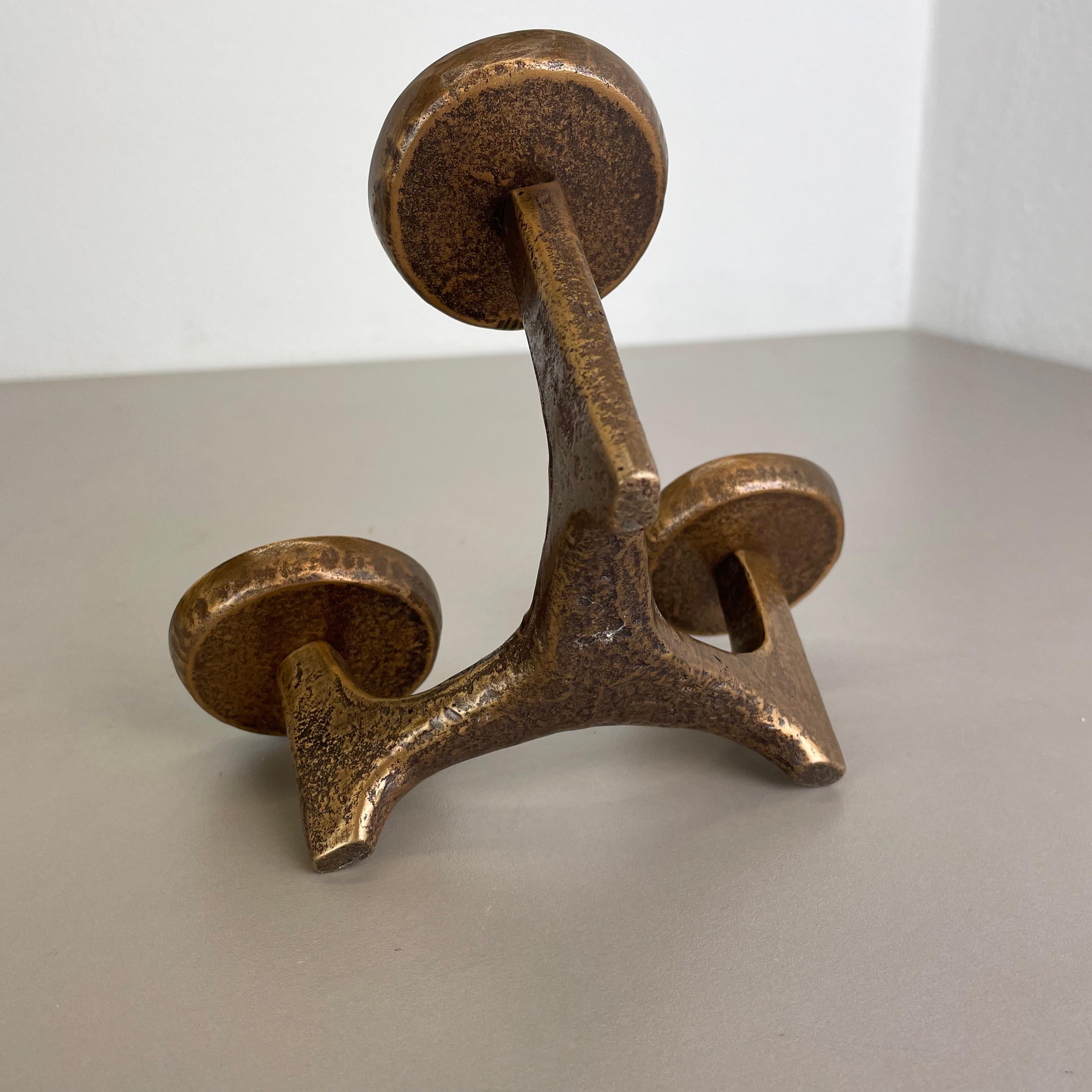 Modernist Sculptural Brutalist Bronze Metal Candleholder, France, 1960s For Sale 5