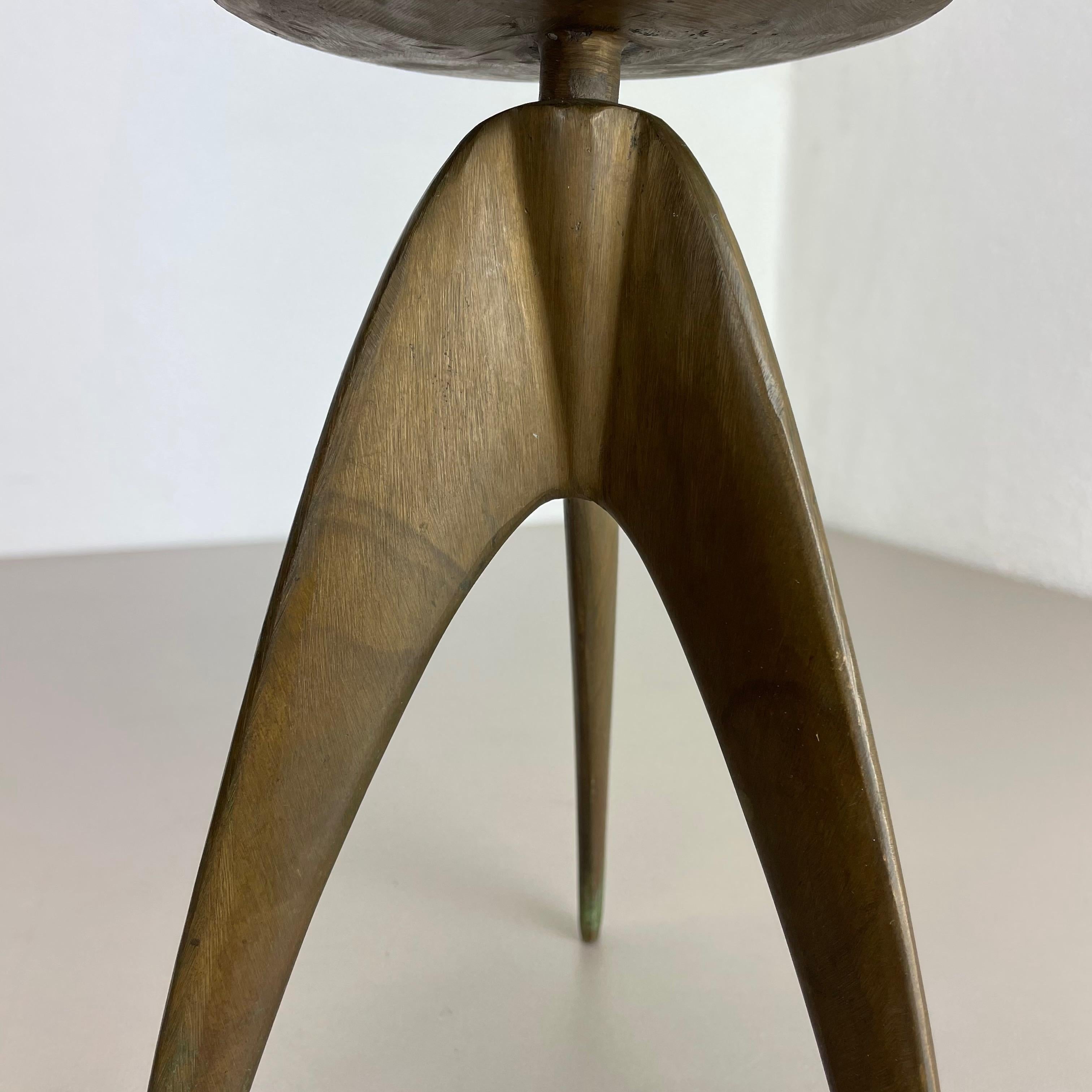 Modernist Sculptural Brutalist Tripod Brass Candleholder, Germany, 1970s For Sale 4