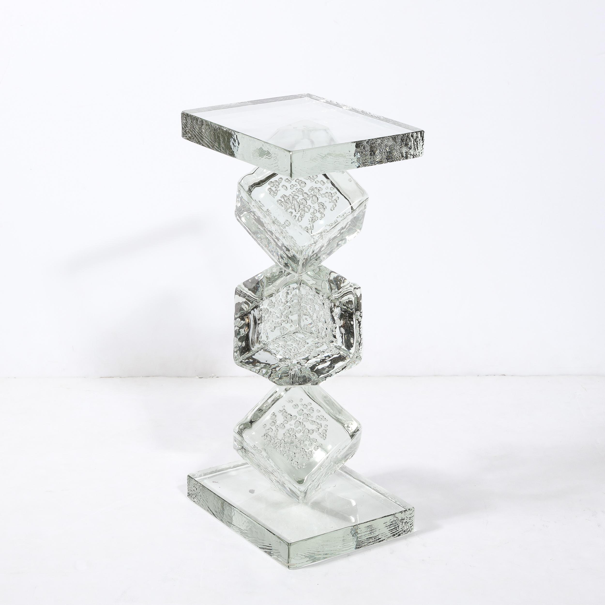 Table d'appoint sculpturale moderniste en forme de cube, soufflée à la main, de Murano translucide  en vente 3