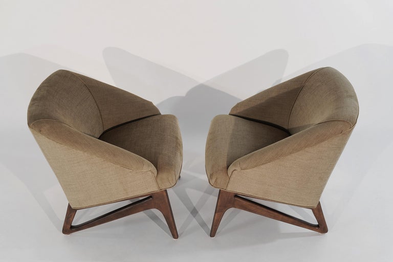 Mid-Century Modern Modernist Sculptural Lounge Chairs, Italy, 1950s For Sale