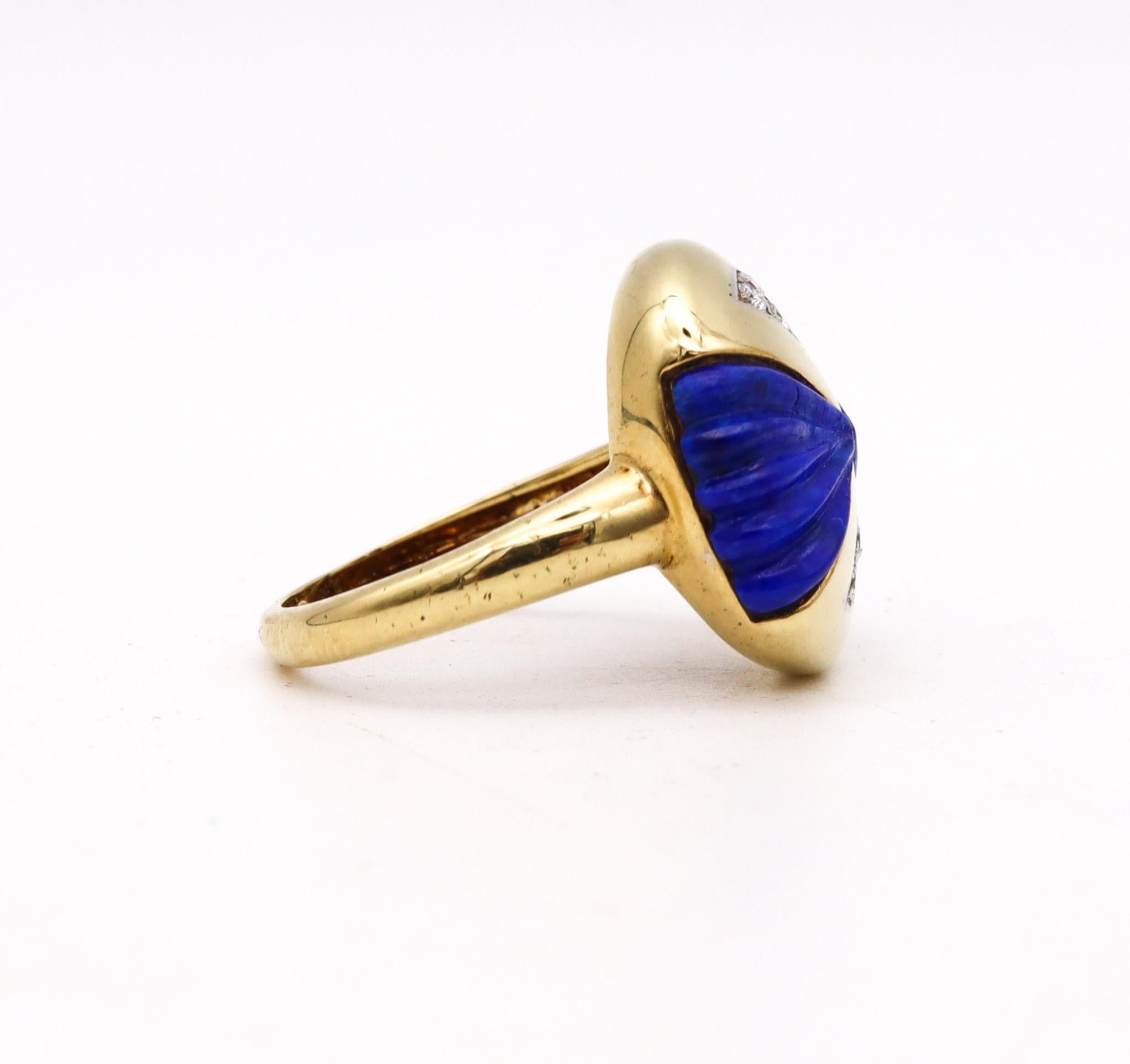 Brilliant Cut Modernist Sculptural Ring In 18Kt Yellow Gold With 3.24 Ctw Diamonds And Lapis For Sale