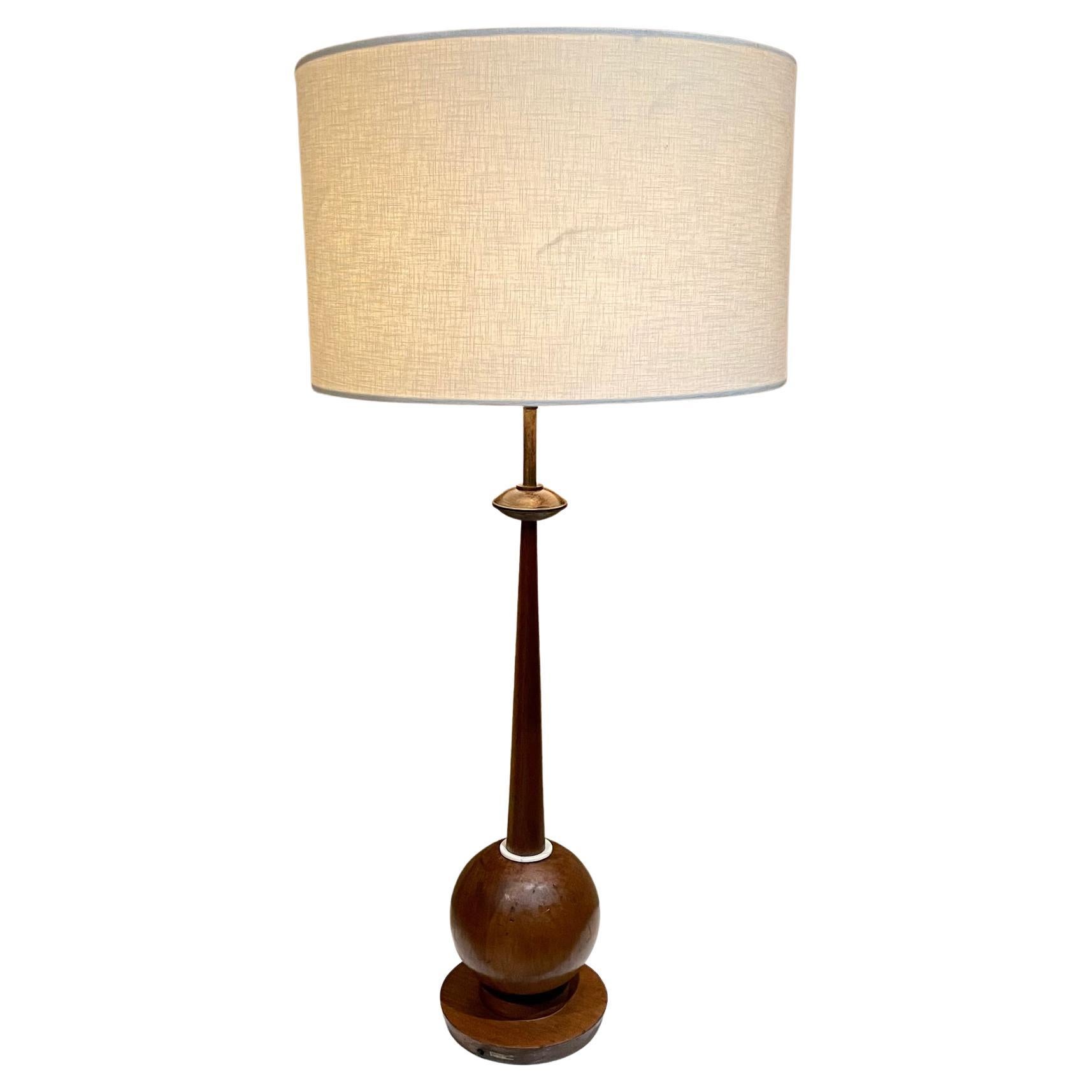 Lampe de table sphérique en acajou des années 1960, style Tony Paul Westwood