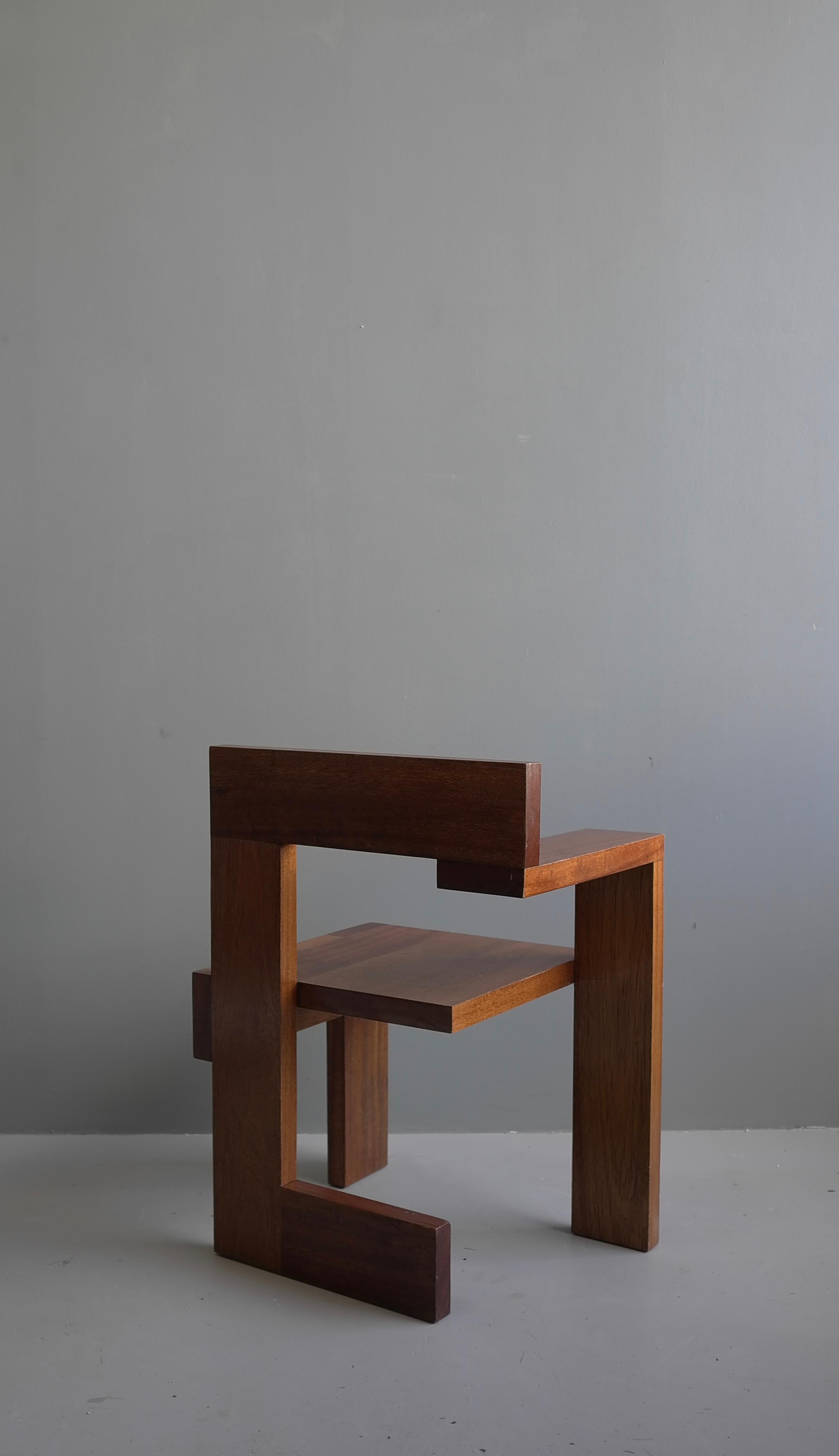Dutch Modernist Sculptural Steltman Chair in Meranti Wood, in Style of Gerrit Rietveld