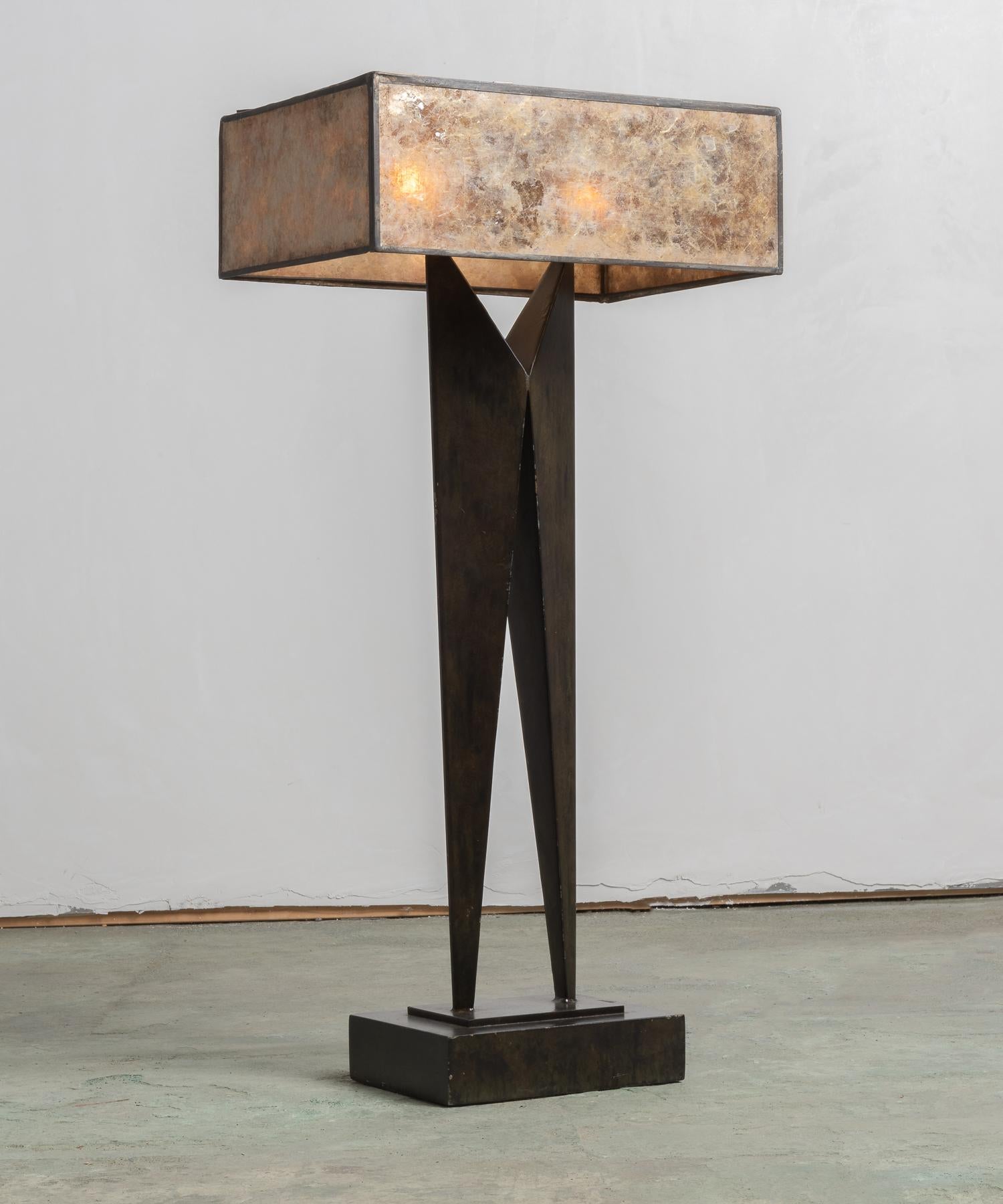 Metal Modernist Sculptural Table Lamp, France, circa 1950