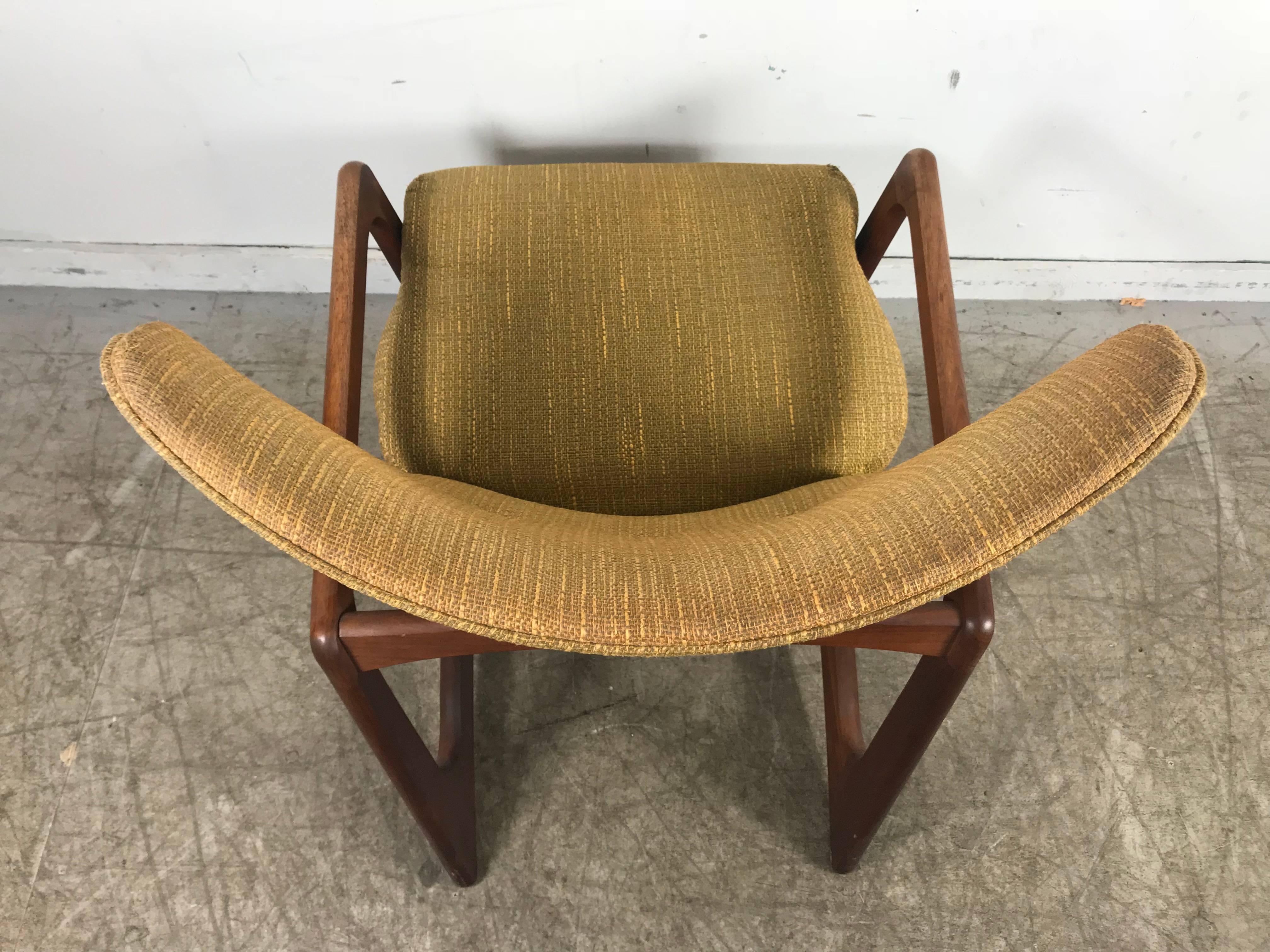 Modernist Sculptural Walnut Wing Back Lounge Chair by Adrian Pearsall 2