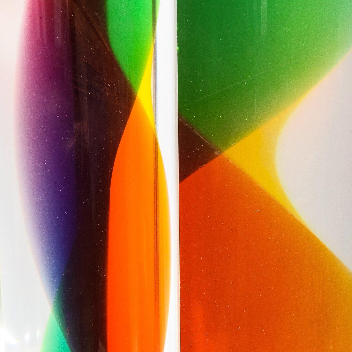 Scultura modernista 'Dodecagonale elicoide' in acrilico di Norman Mercer in vendita 4