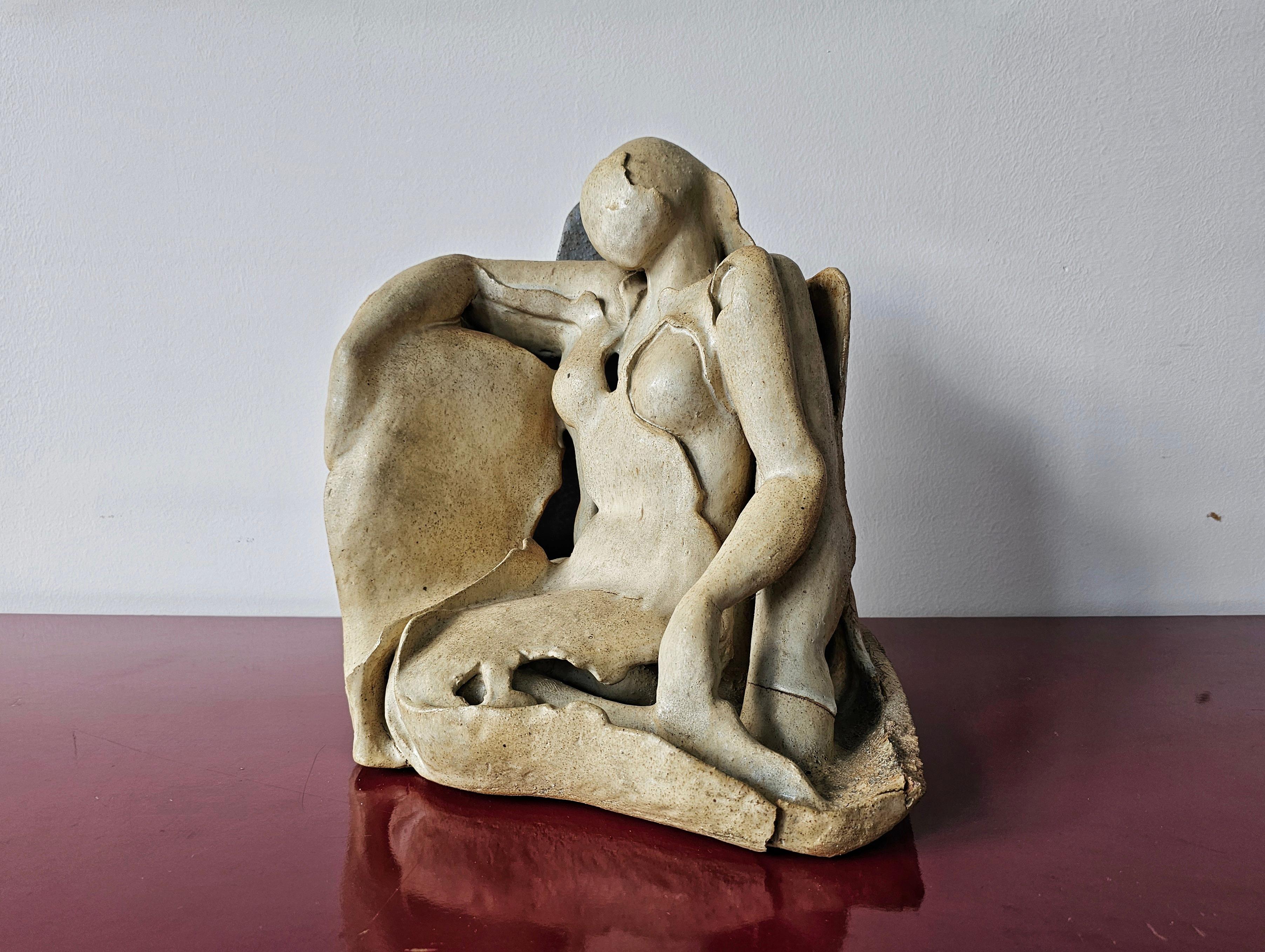 Modernist Sculpture of a female nude done in ceramics, Yugoslavia 1970s In Good Condition For Sale In Beograd, RS