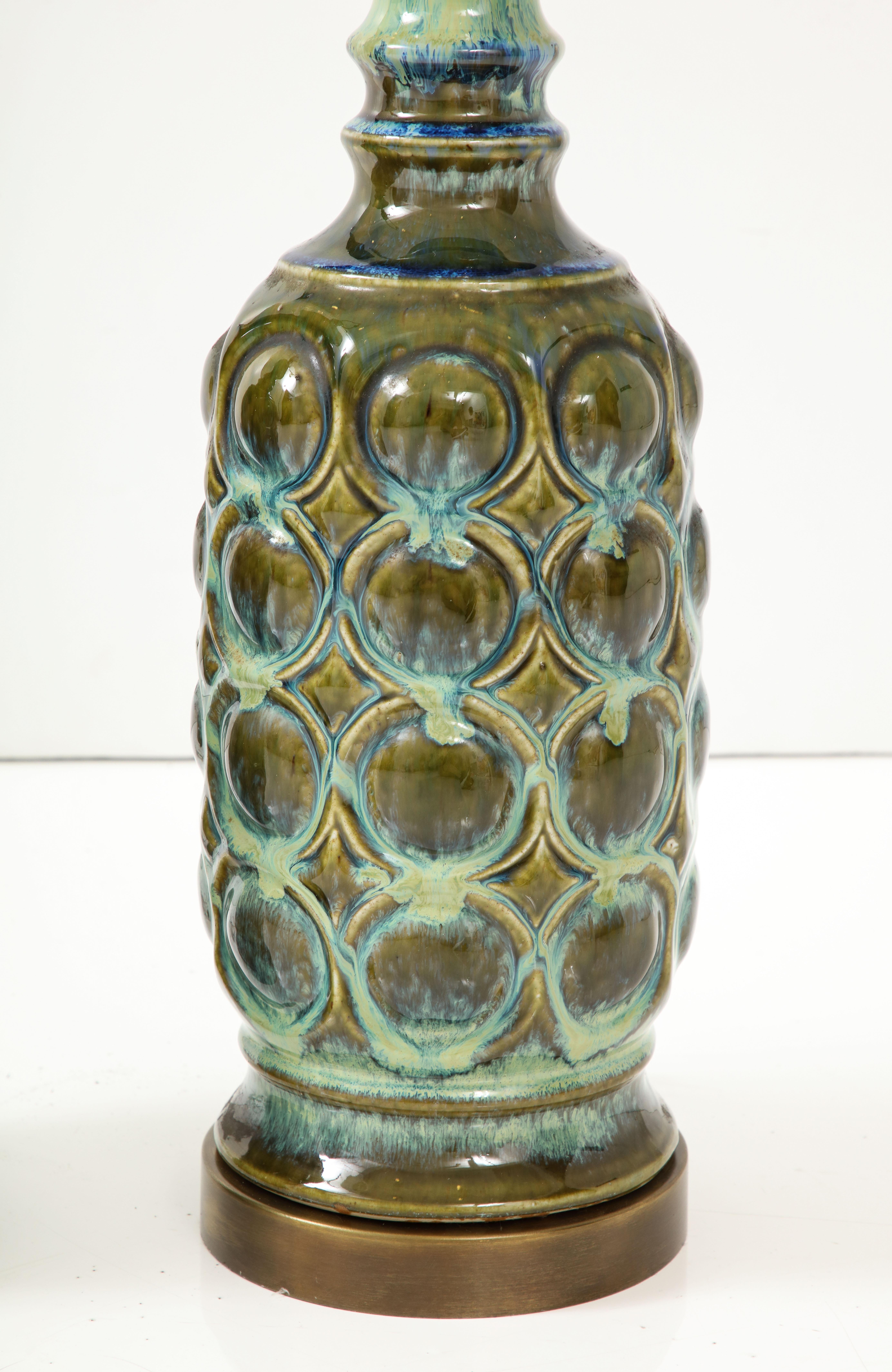 Modernistische glasierte Keramiklampen mit Seeschaumglasur im Angebot 7