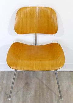 Ensemble moderniste de 8 chaises Eames pour Herman Miller DCW en bois chromé, années 2000
