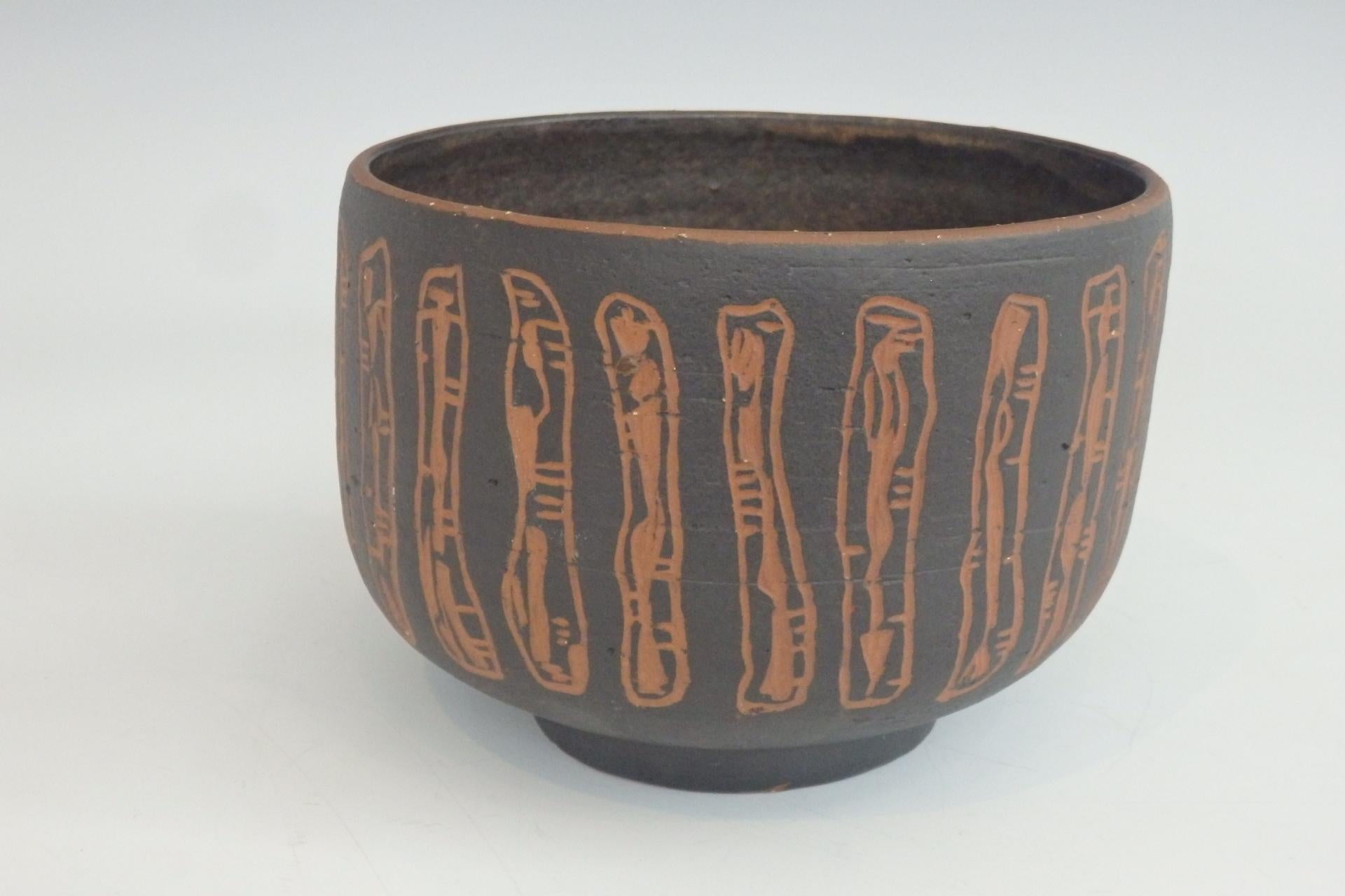 sgraffito pottery patterns