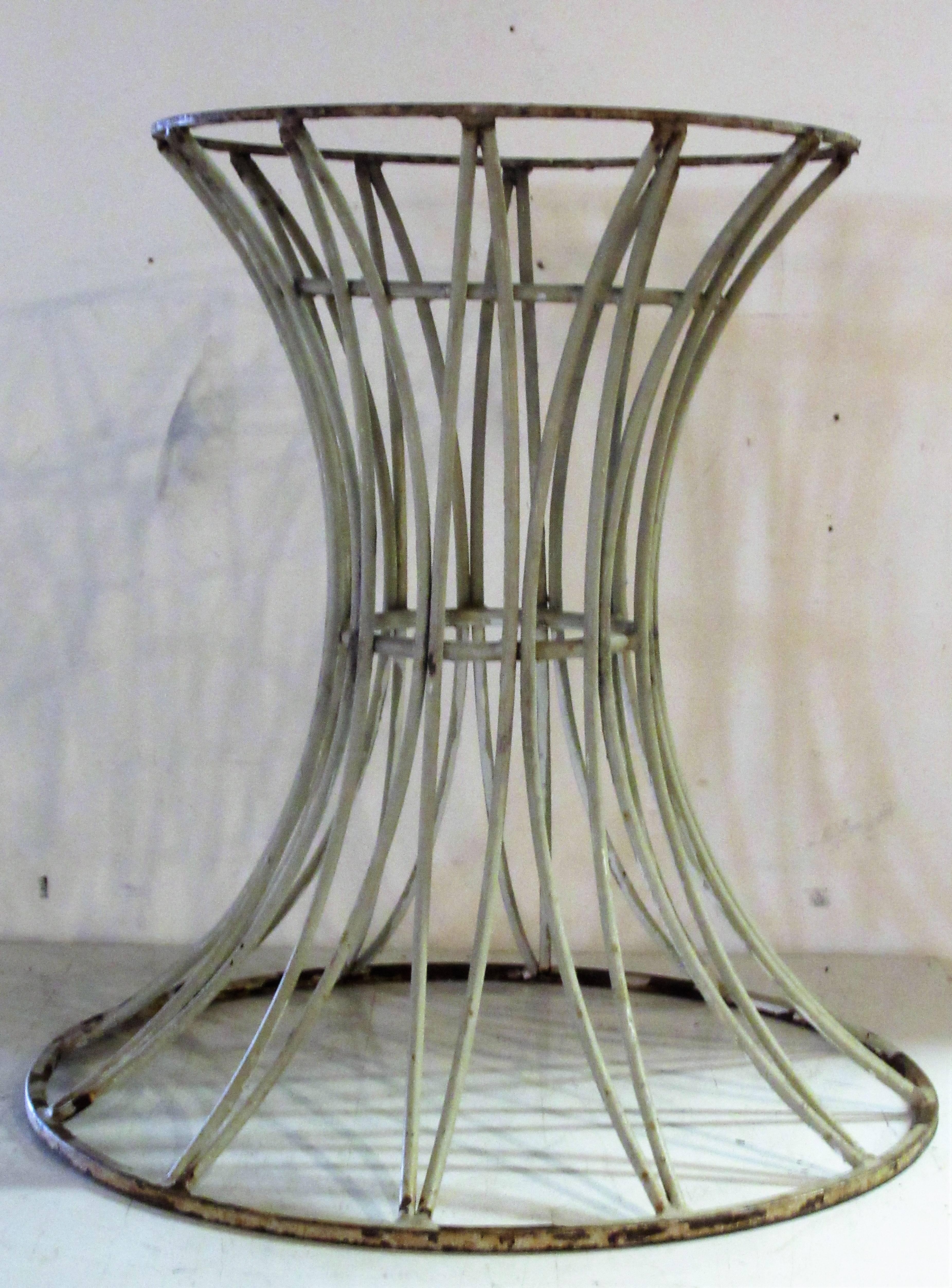 Modernist Sheaf of Wheat Style Iron Table Base 5