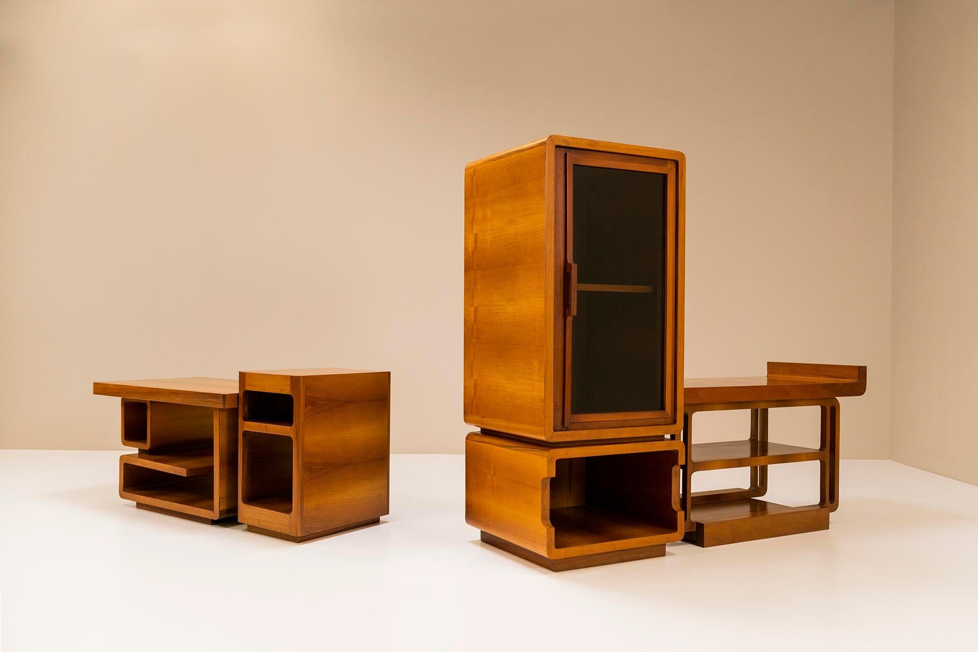 Mid-Century Modern Modernist Showcase Cabinet and Coffee Table in Walnut, Italy, 1960s For Sale
