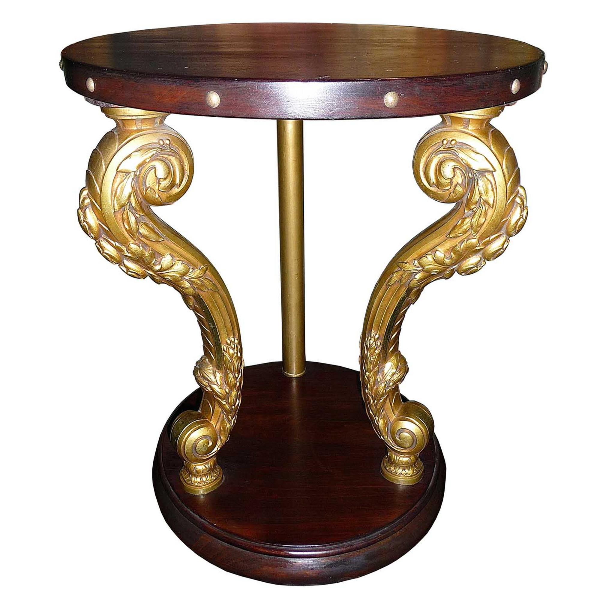 Neoclassico Tavolino modernista in Wood e piedi in bronzo di Valerie Lebis in vendita