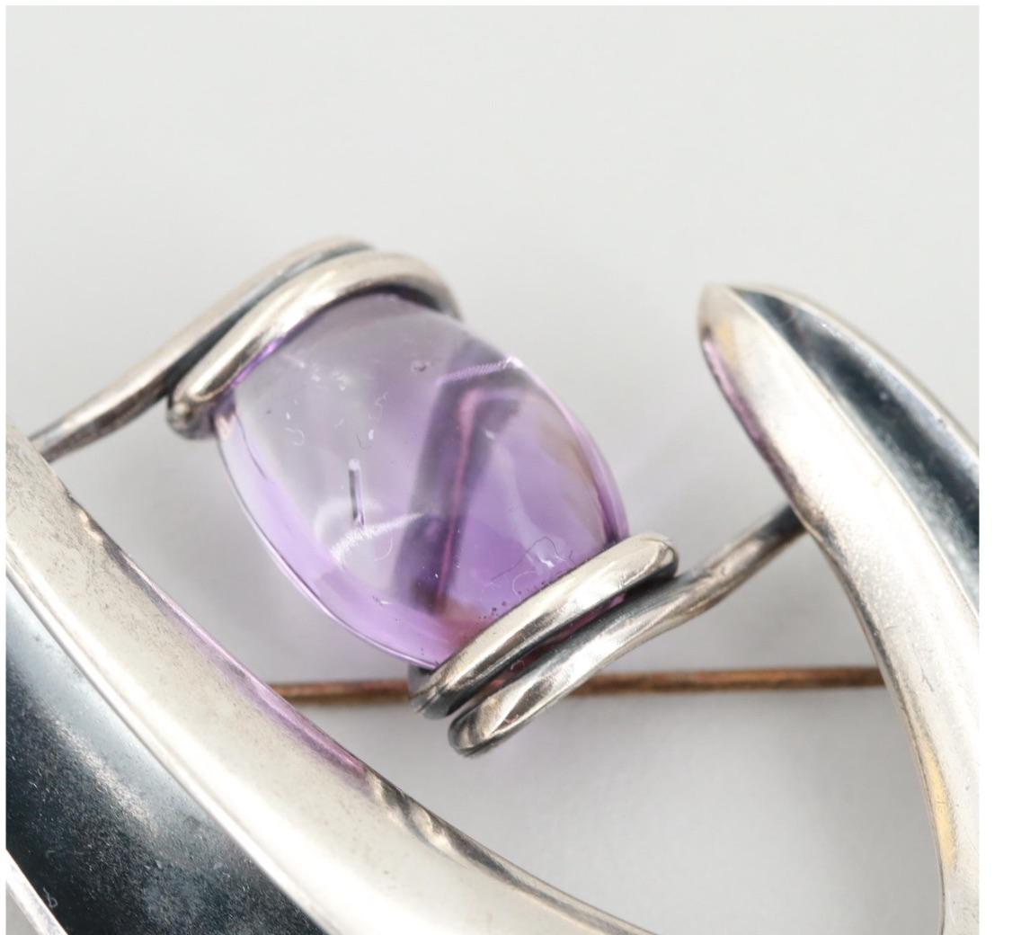 Modernist Sigi Pineda, Sterling Silver Amethyst Brooch, Taxco, Mexico-Hallmarked In Good Condition For Sale In West Palm Beach, FL