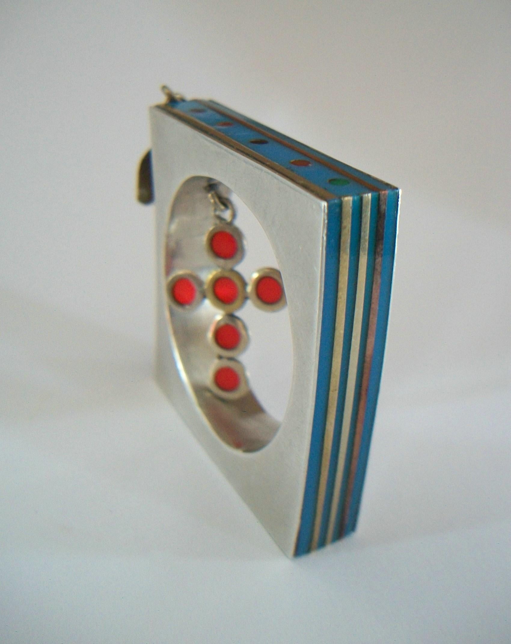 Women's or Men's Modernist Silver Enamel Pendant with Plique-à-jour Cross, Mexico, circa 1970s For Sale