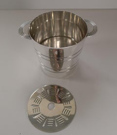 Modernist Silver Plated Ice Bucket / Pail by Elkington & Co. c.1963