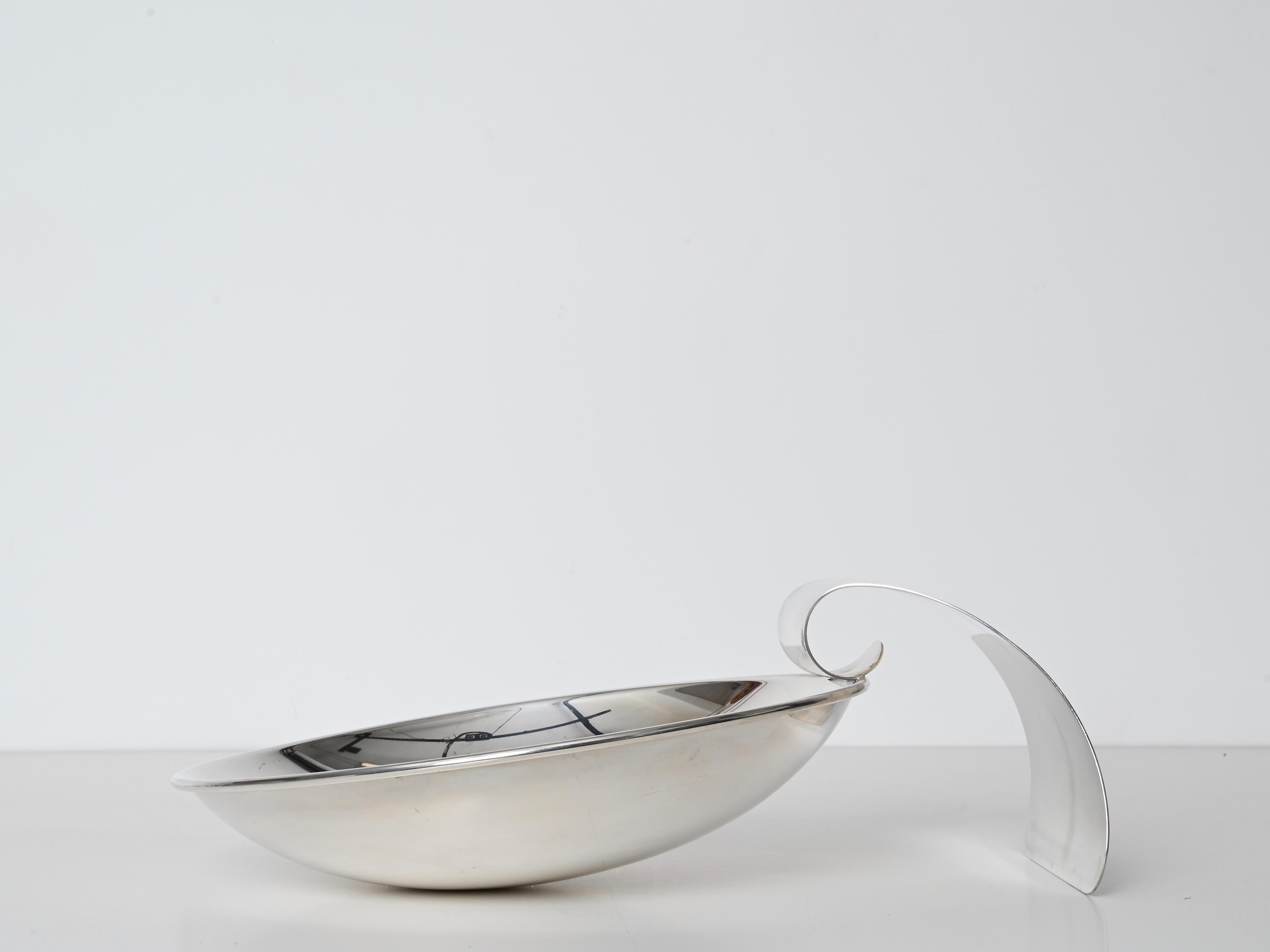 Versilberte große dekorative Schale der Moderne der Moderne, signiert Cleto Munari, Italien, 1970er Jahre (Moderne der Mitte des Jahrhunderts) im Angebot