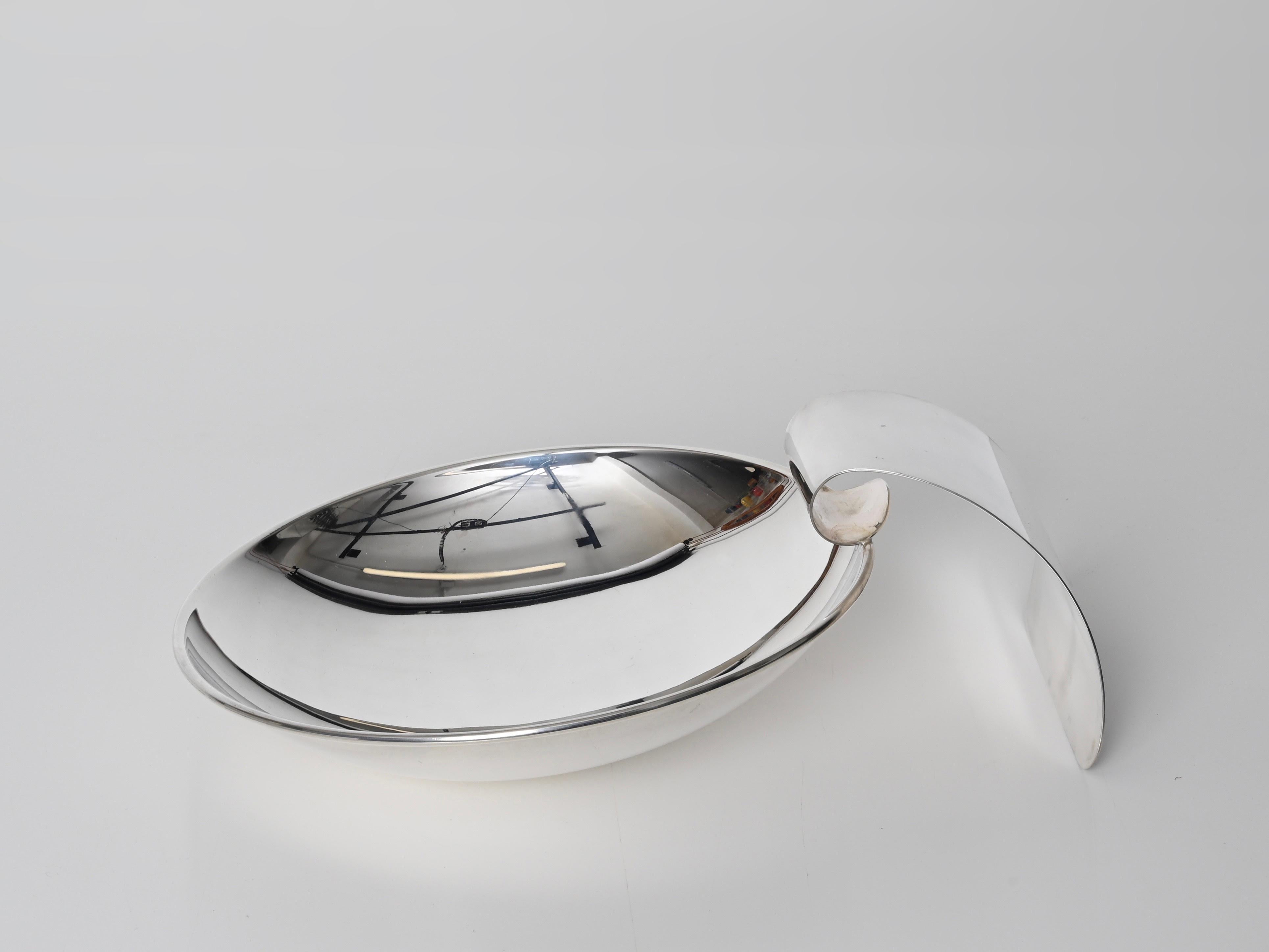 Versilberte große dekorative Schale der Moderne der Moderne, signiert Cleto Munari, Italien, 1970er Jahre (Metall) im Angebot