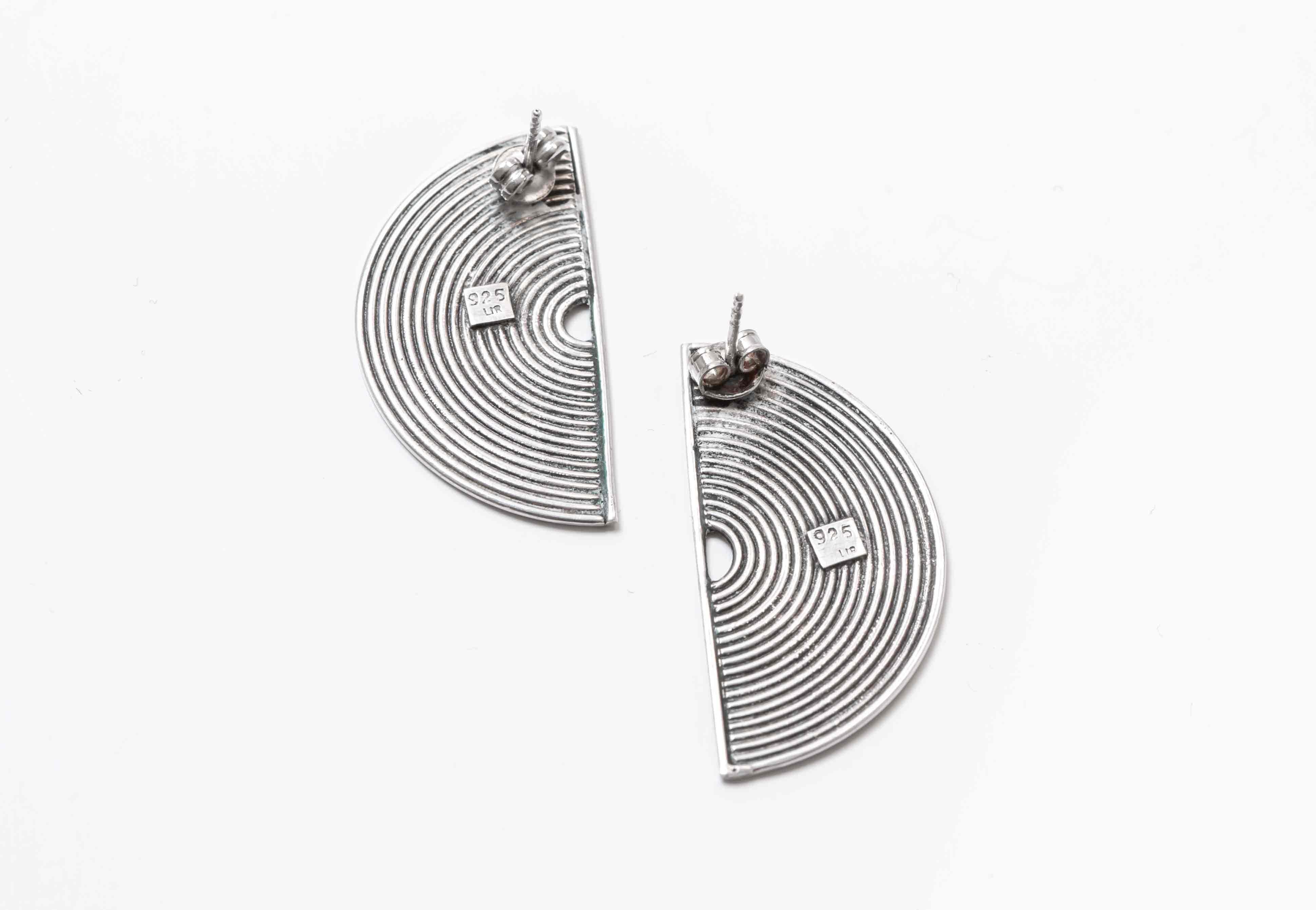 Modernist Silver Stud Earrings Scandinavia, 1970s For Sale 2