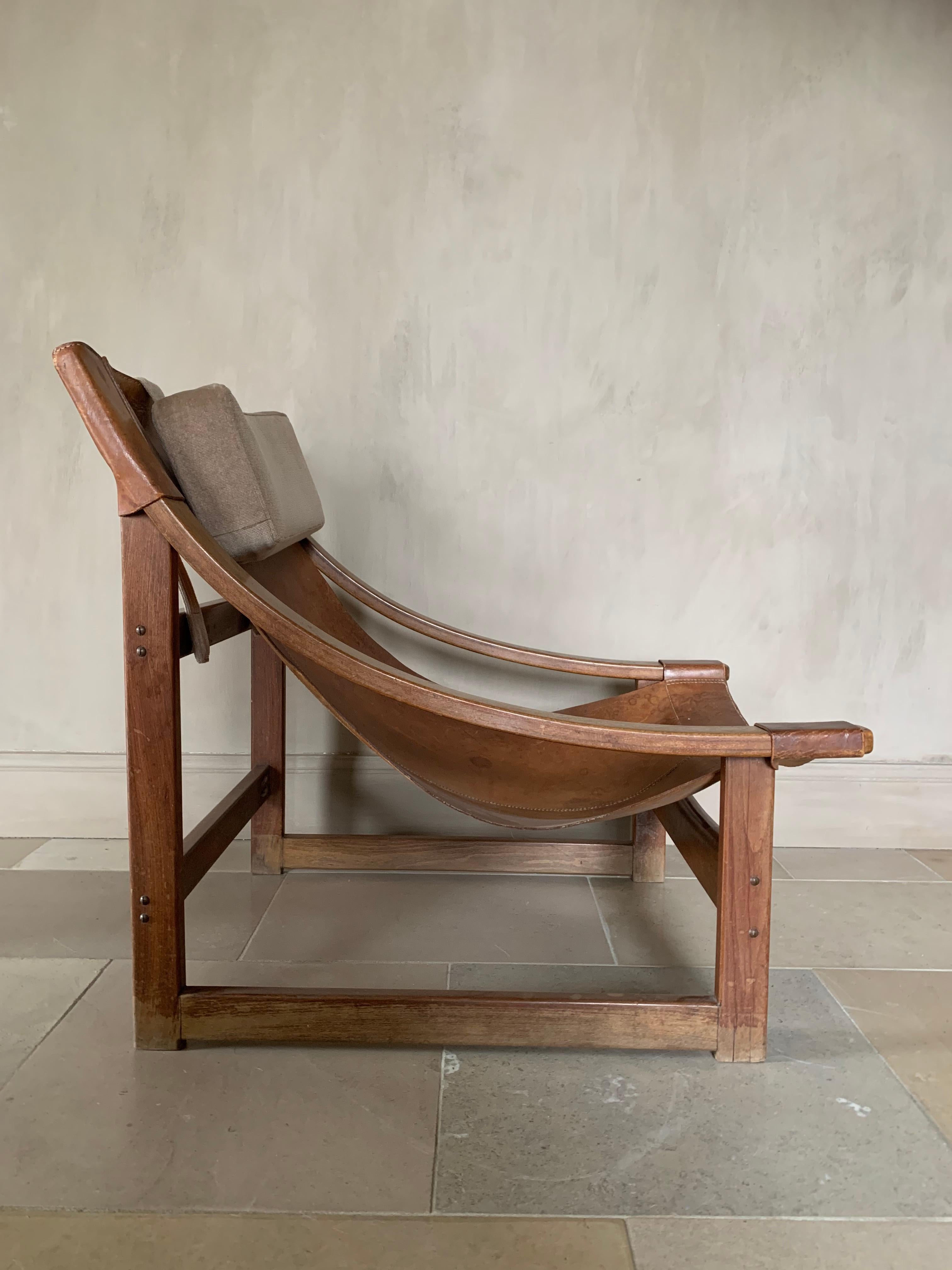 Spanish Modernist Sling Leather Lounge Chair