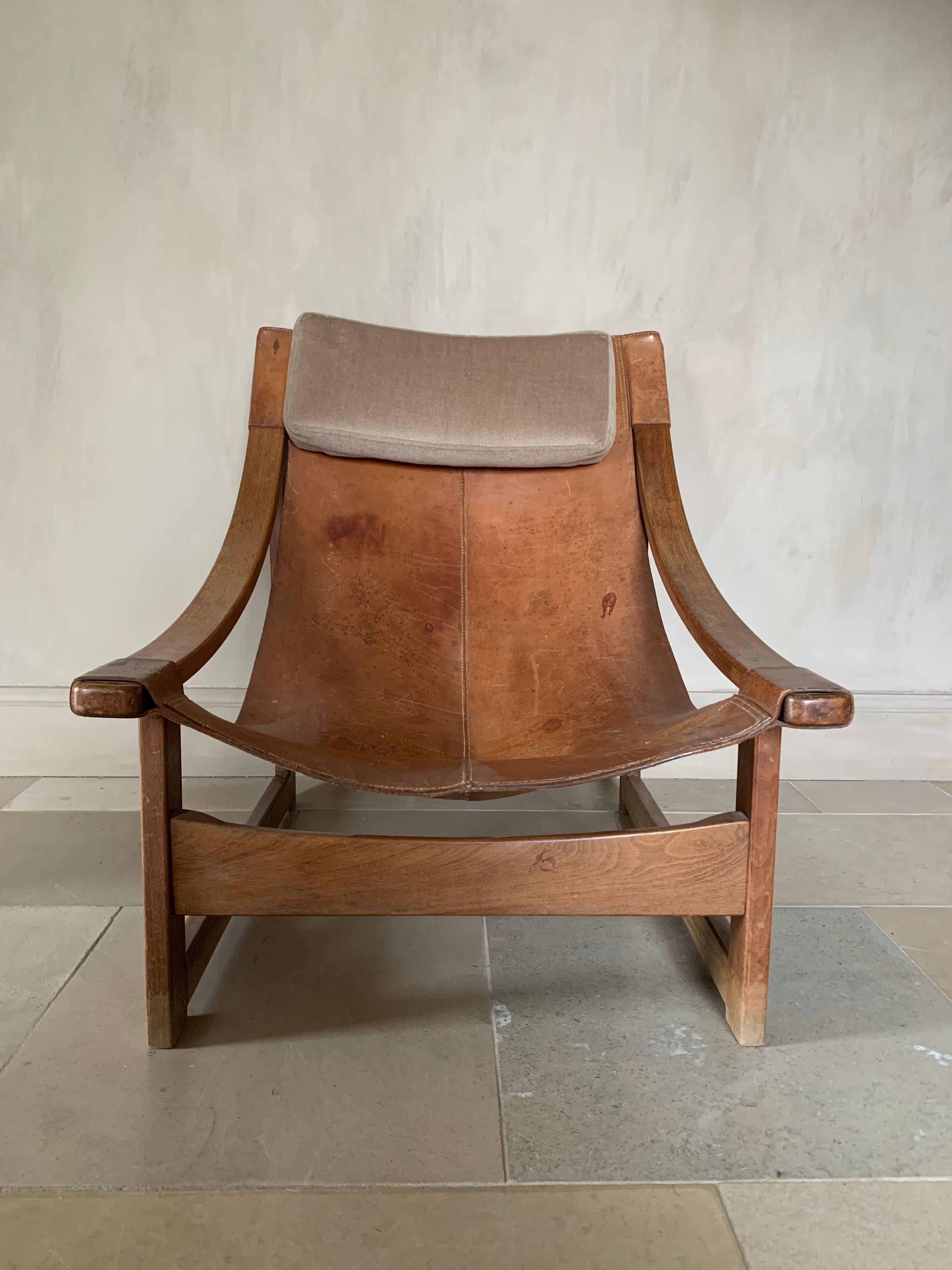 Mid-20th Century Modernist Sling Leather Lounge Chair