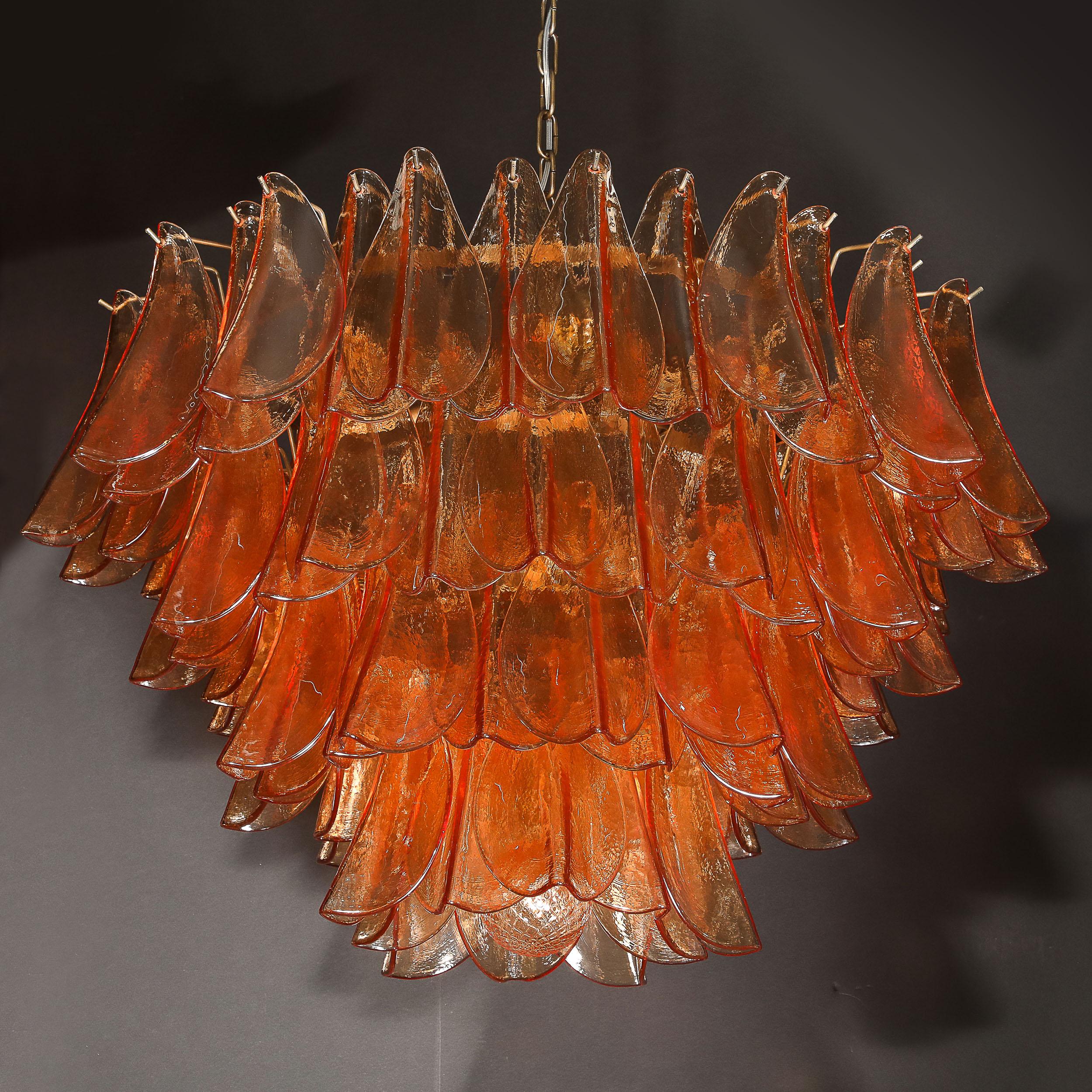 Modernistischer Kronleuchter aus geräuchertem, aprikosenfarbenem Murano-Glas und ölgeriebener Bronze mit Federn im Angebot 5
