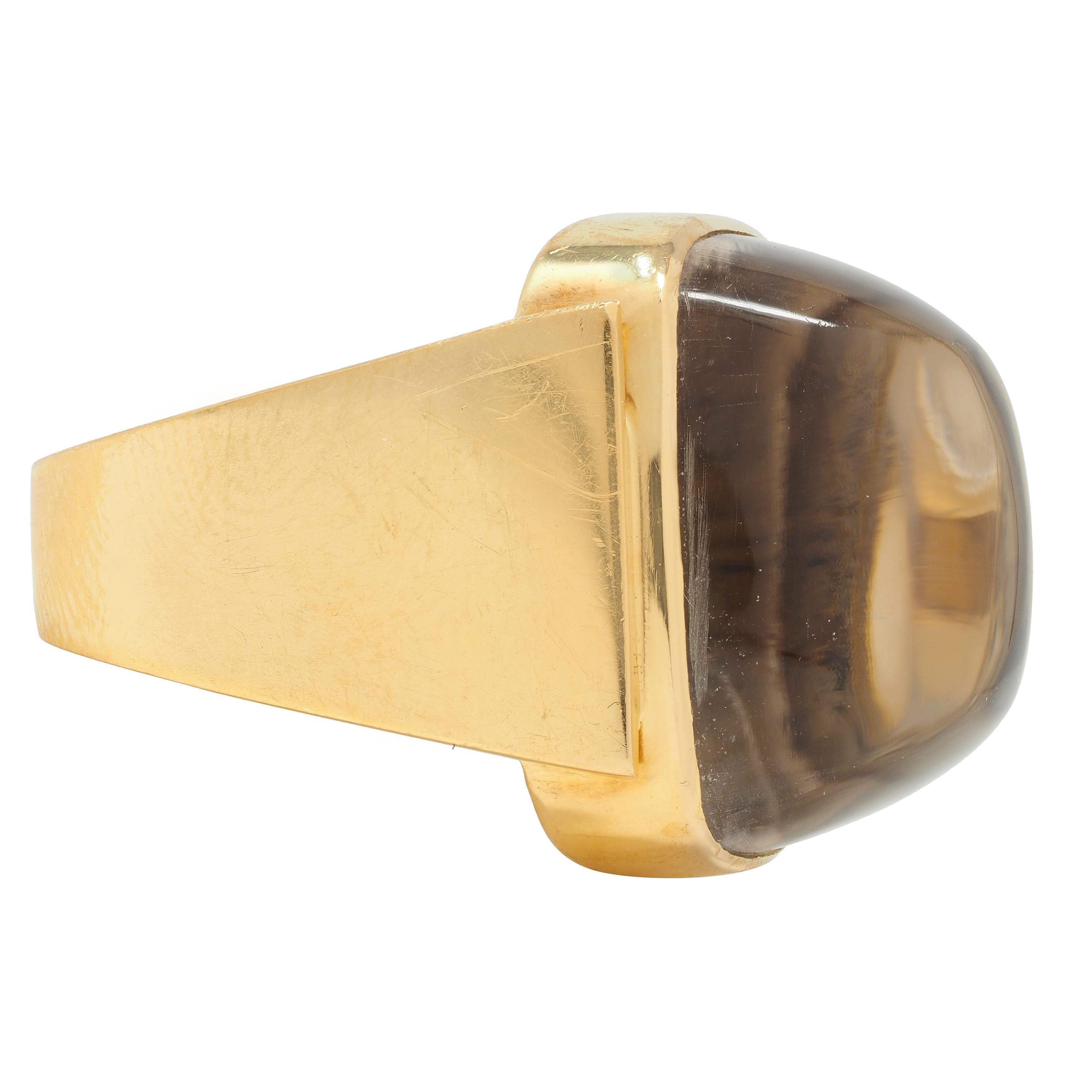 Women's or Men's Modernist Smoky Quartz Sugarloaf Cabochon 18 Karat Yellow Gold Vintage Ring For Sale