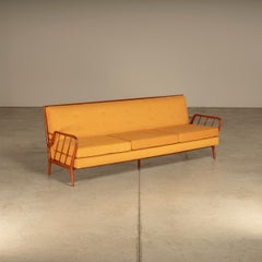Canapé moderniste brésilien du milieu du siècle en bois dur de Rino Levi