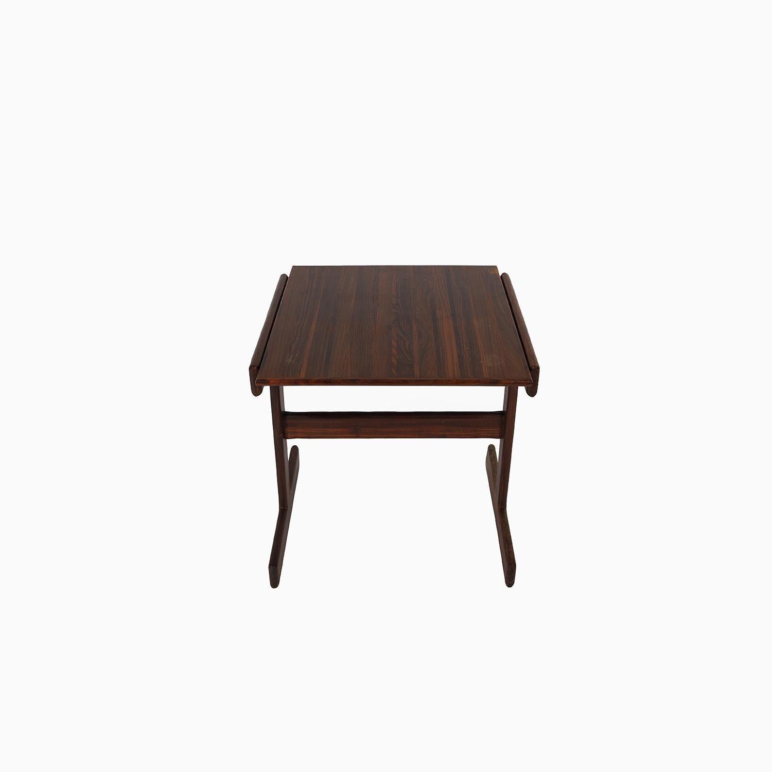 Mesa de sofá modernista de Don S. Shoemaker Lacado en venta