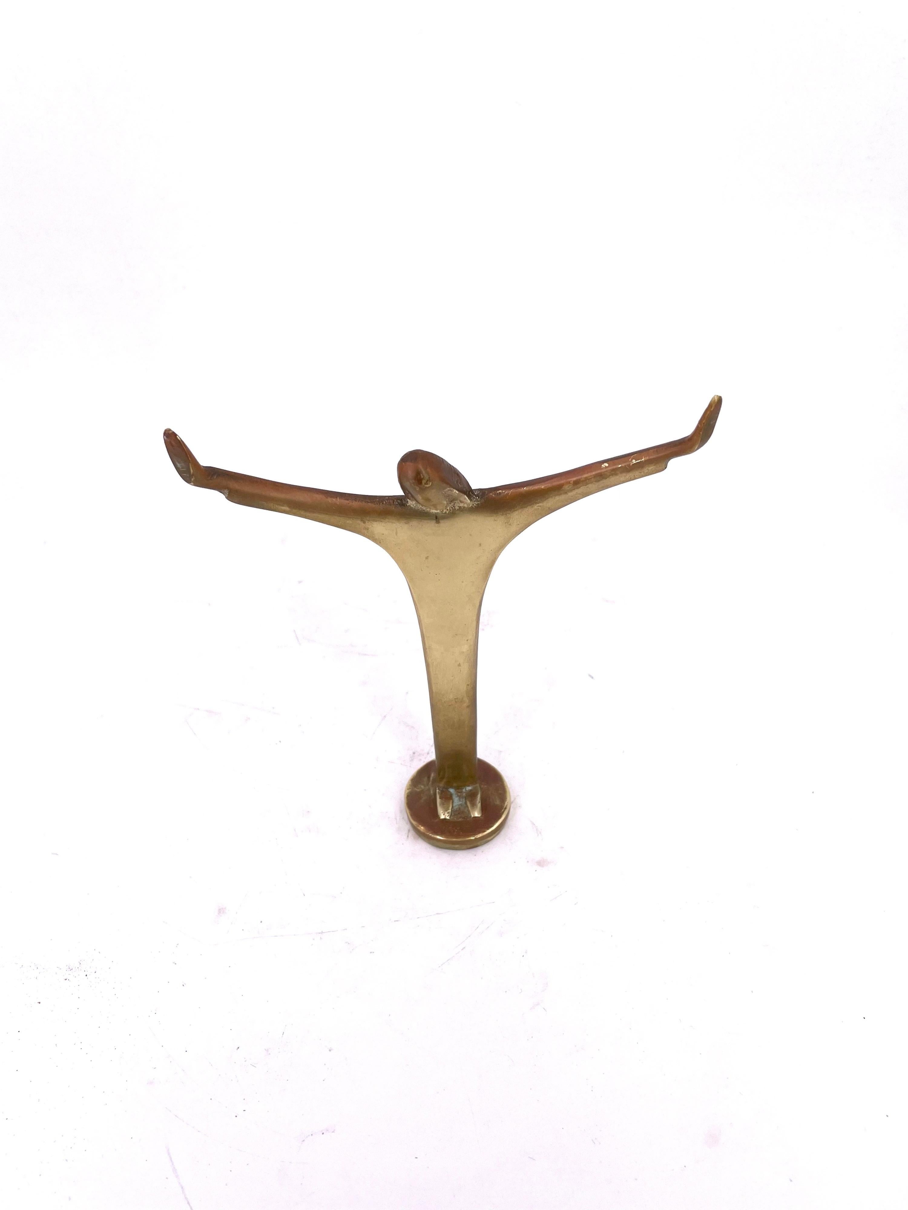 Hong Kong Modernist Solid Brass Open Arms Christ Sculpture
lol p11qq
