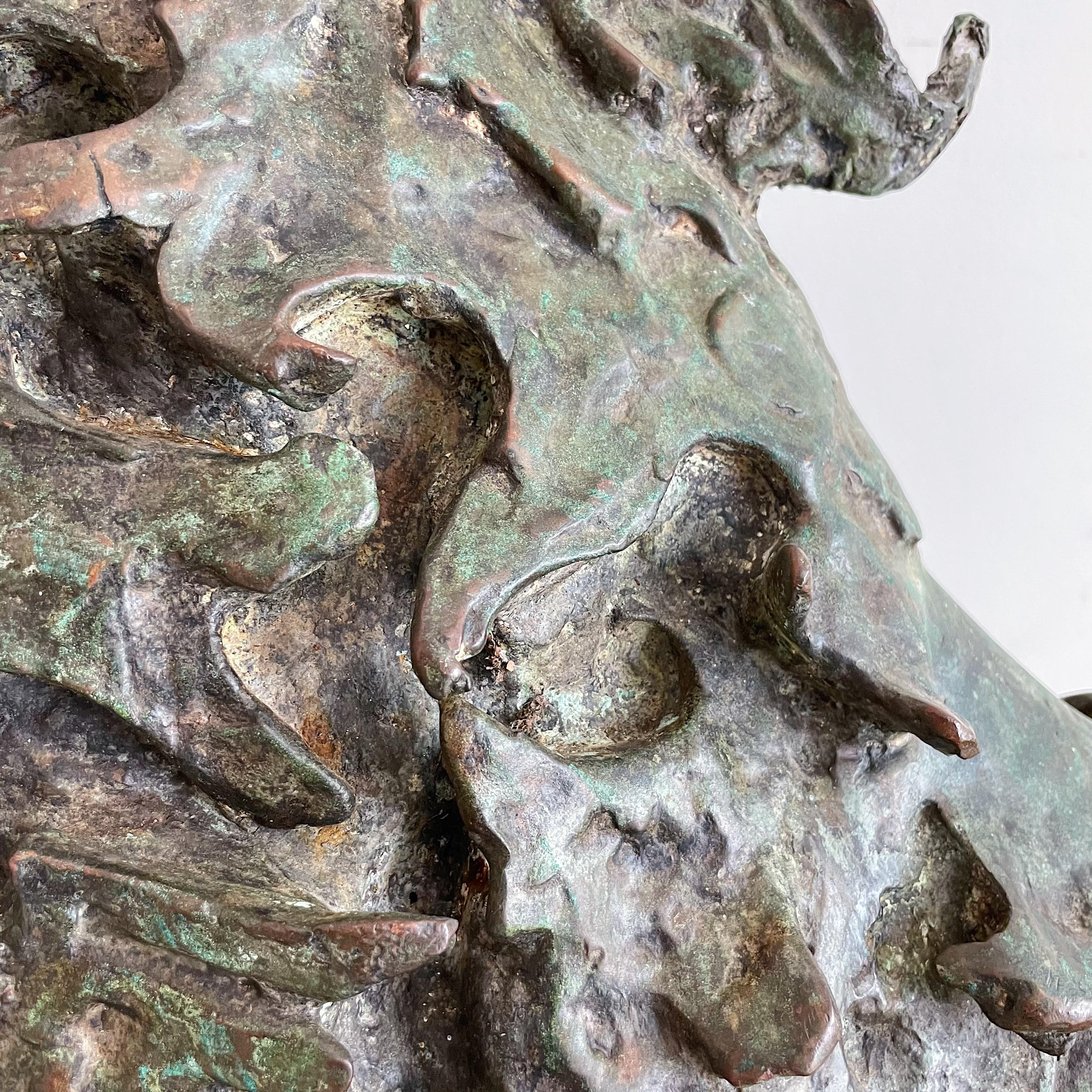 Modernistische Pferde-Skulptur aus massiver Bronze (Moderne der Mitte des Jahrhunderts) im Angebot