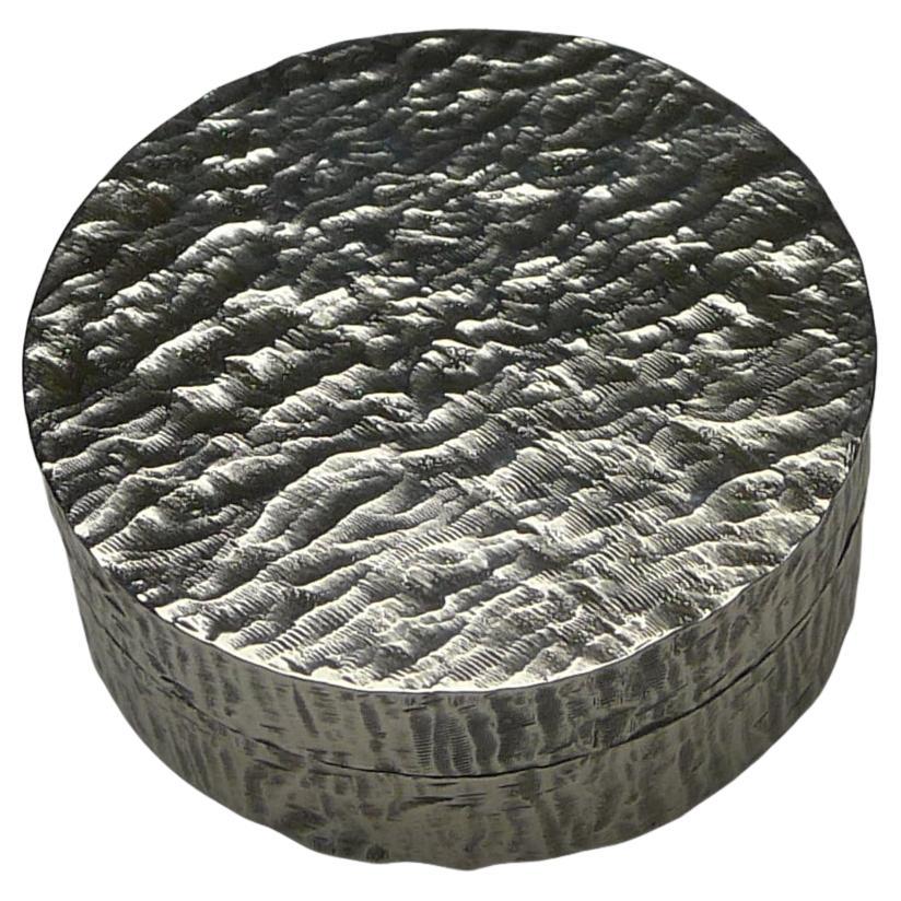 Modernist Solid Silver Pill / Trinket Box by Grant Macdonald - 1974