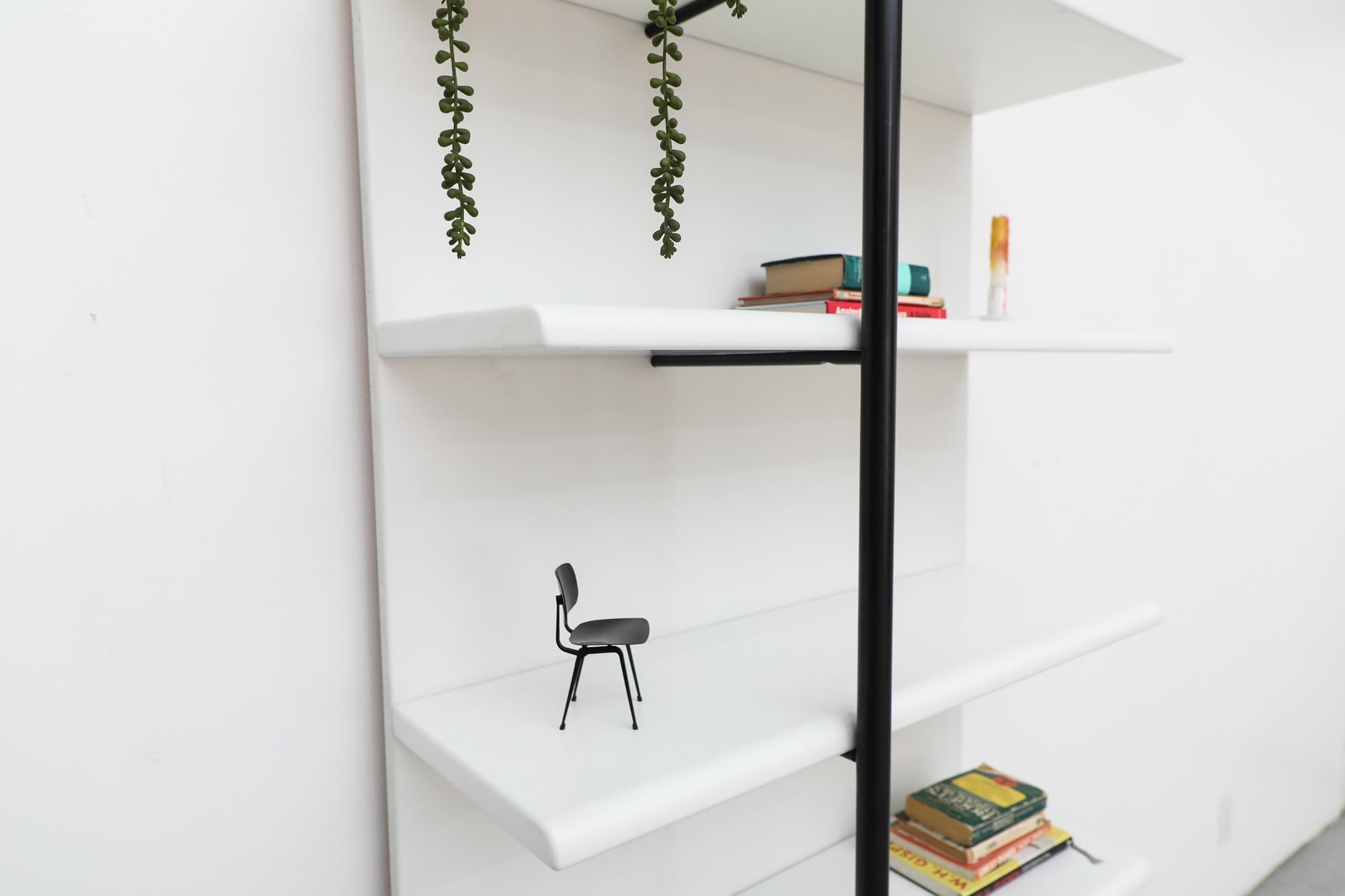 Modernist Sottsass Style White Wall Shelf Unit In Good Condition In Los Angeles, CA