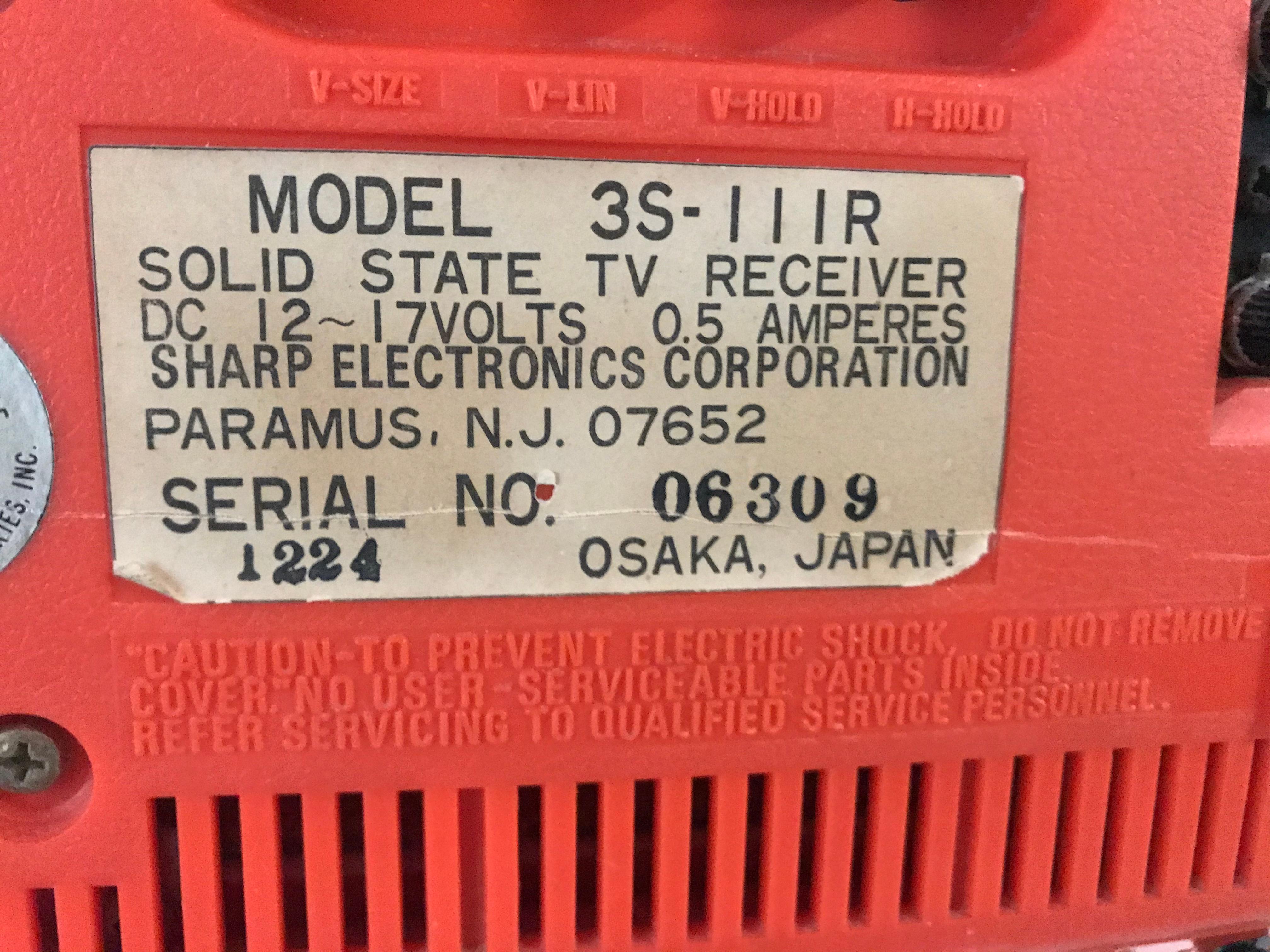 Japanese Modernist Space Age Sharp Television, Model 3s-111 R..JAPAN, circa 1970