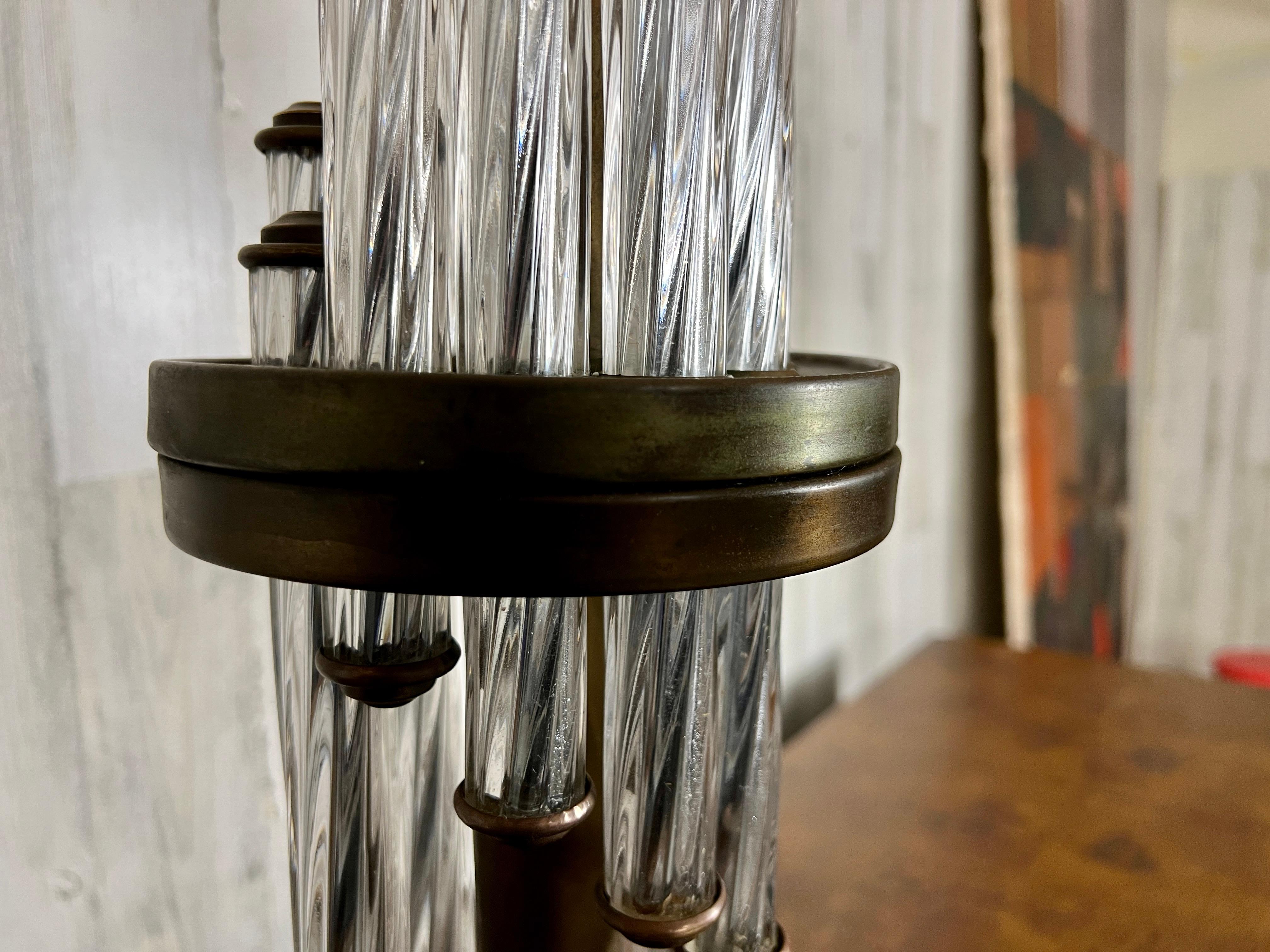 Modernistische Tischlampe aus Spiralglas und Bronze im Angebot 6