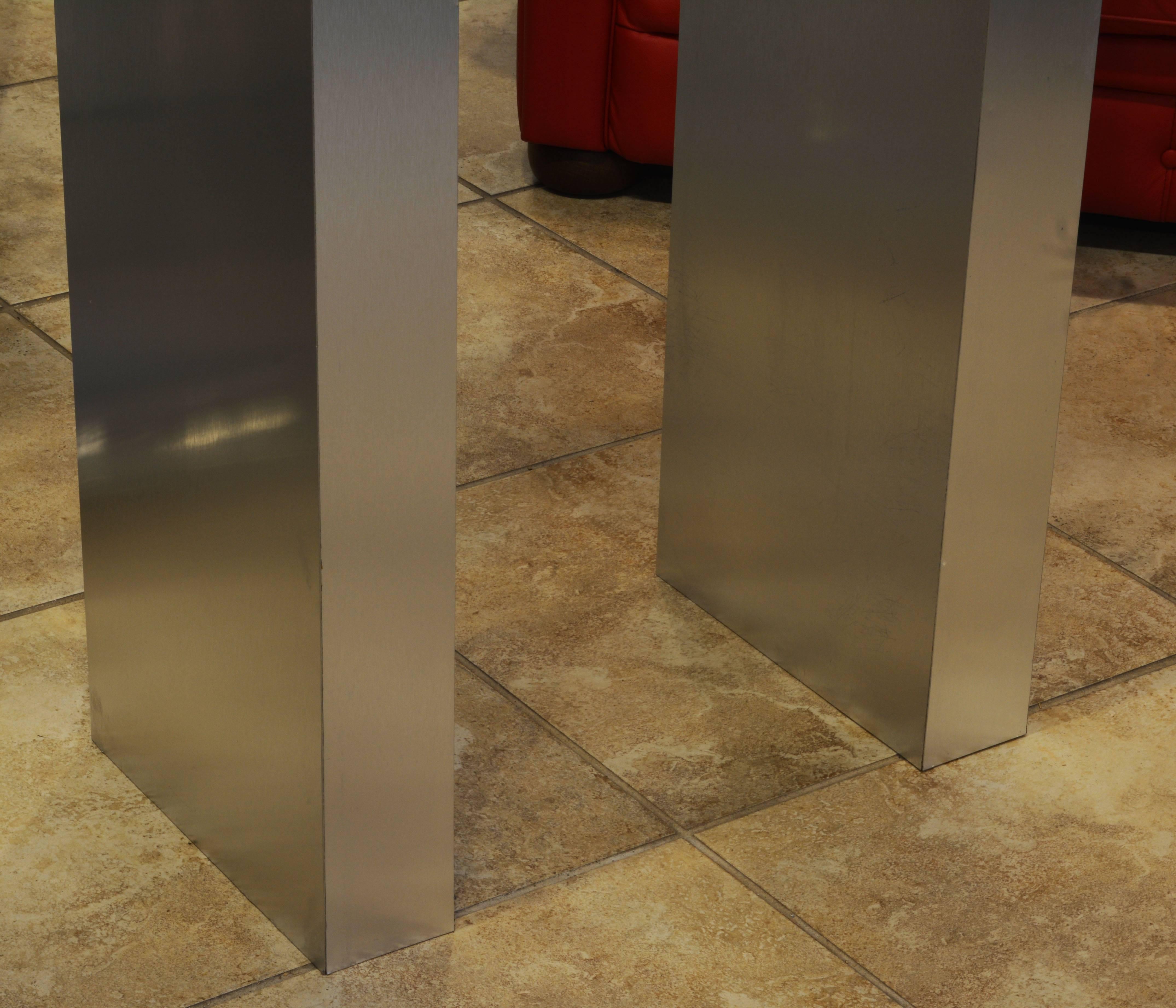 Modernist Square Arch Aluminium Clad Sculpture Display Pedestal In Good Condition In Ft. Lauderdale, FL