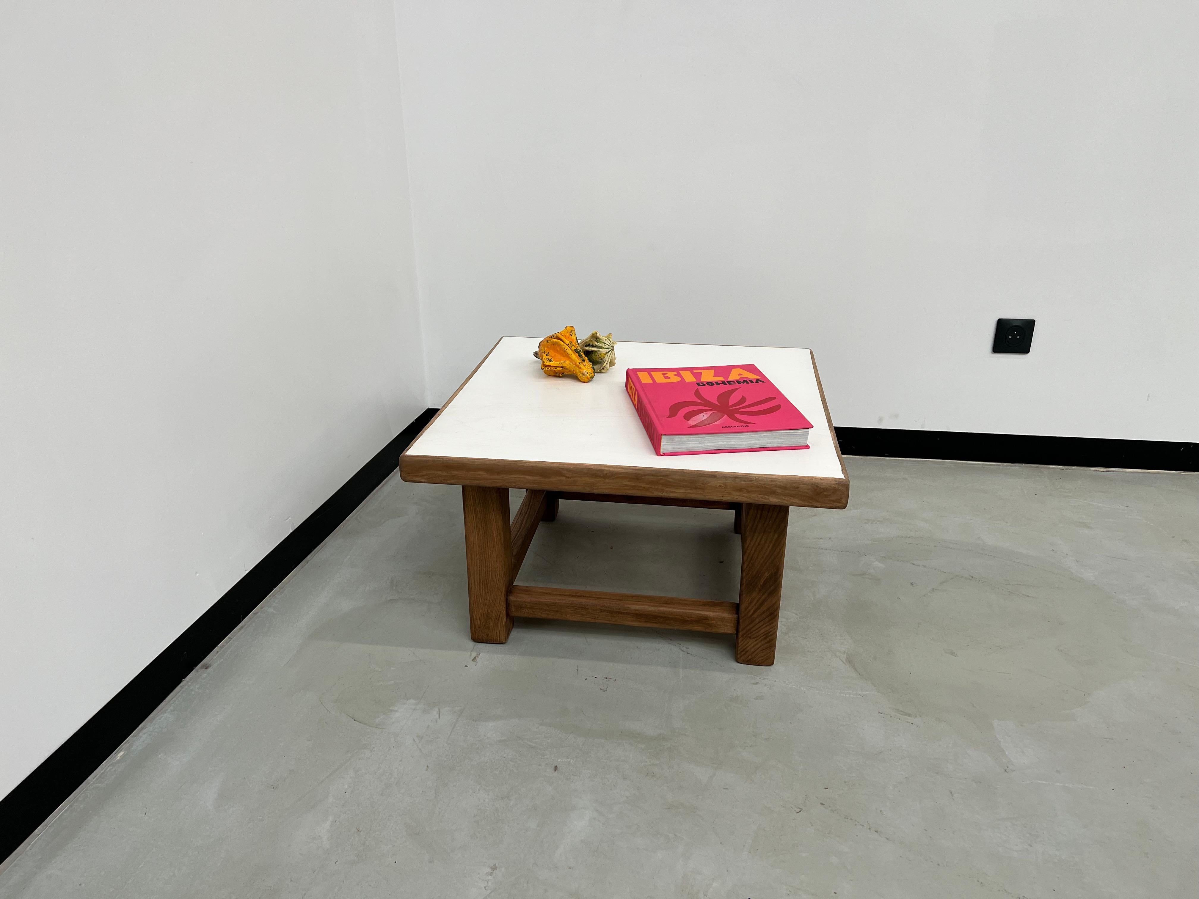 Table basse carrée moderniste en Oak Oak, 1970 en vente 5