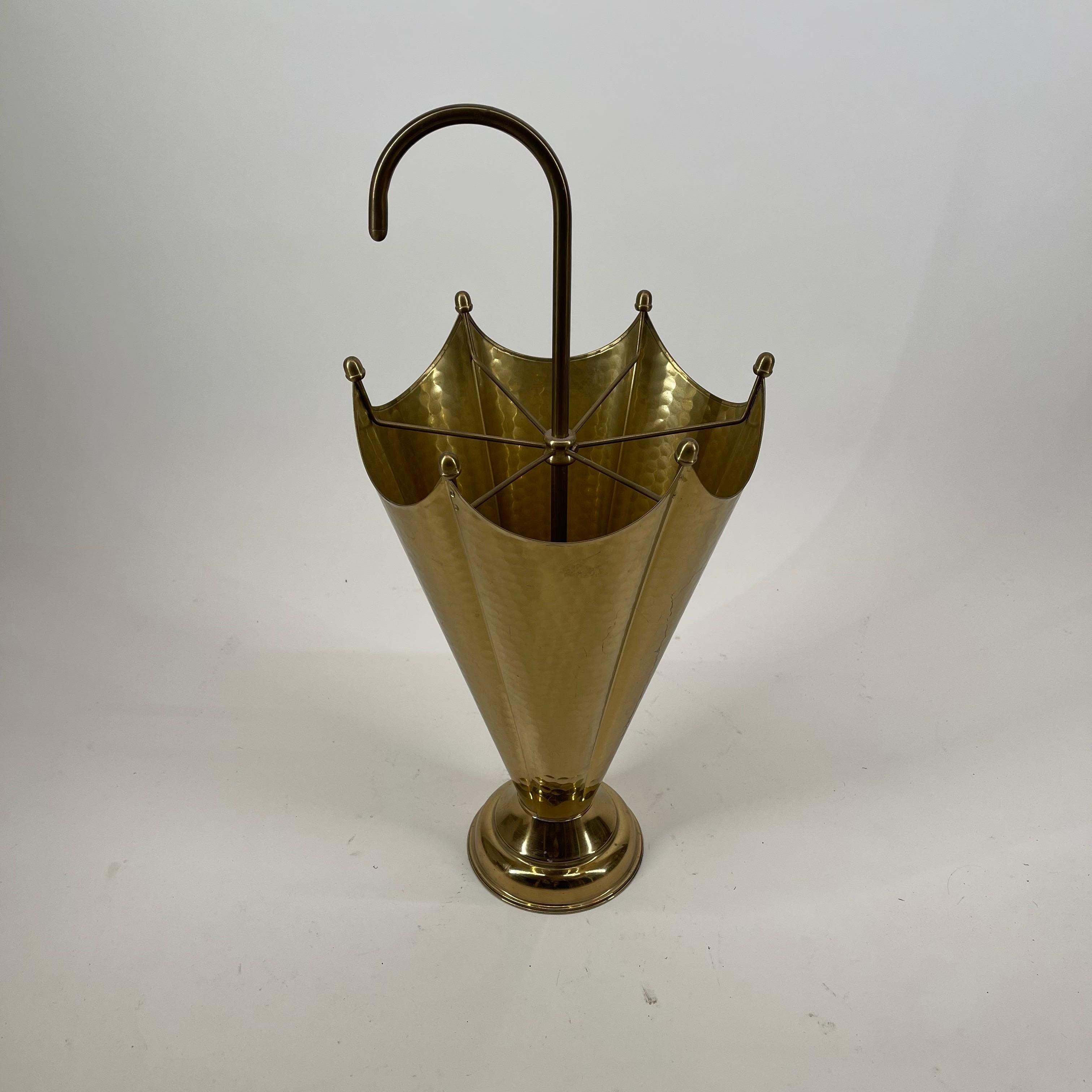 Modernist statement umbrella stand brass, Italy, 1950s.