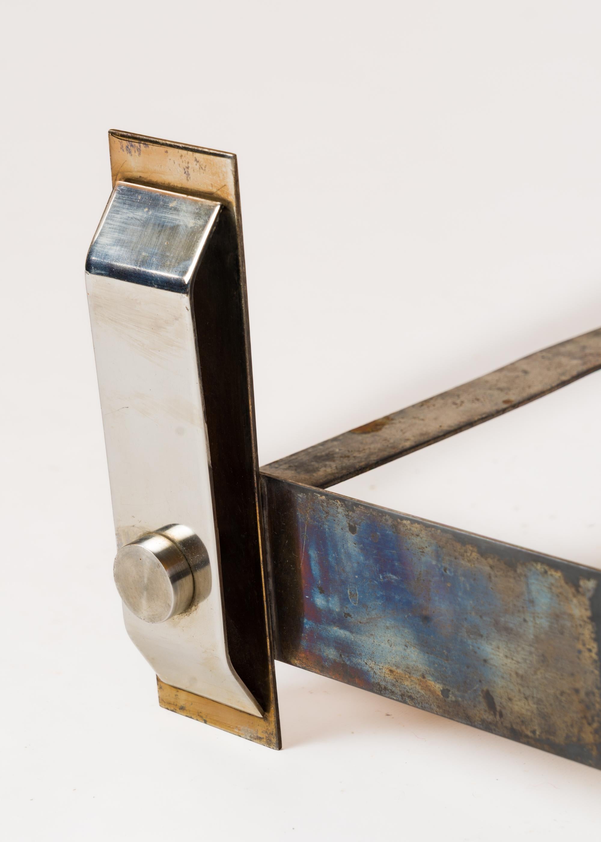 Modernist Steel & Brass Log Rack - France 1960s In Good Condition For Sale In New York, NY