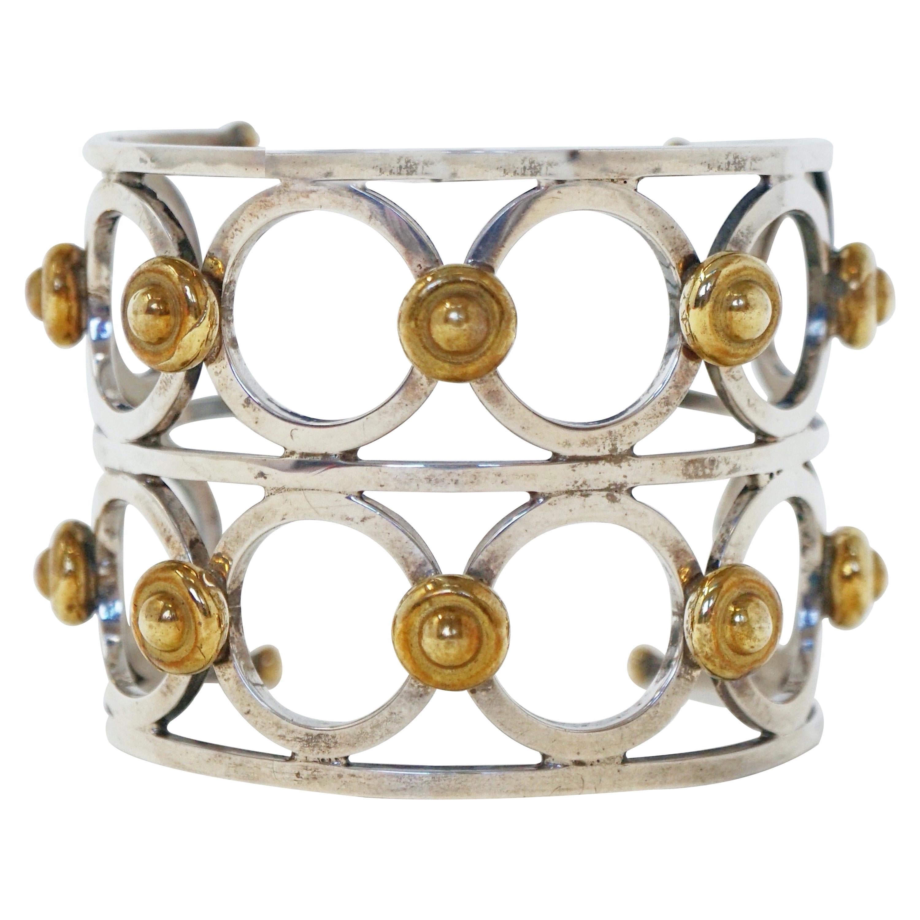 Sensational 18k Gold Plated Impressive Modern Style Cuff Bracelet 
