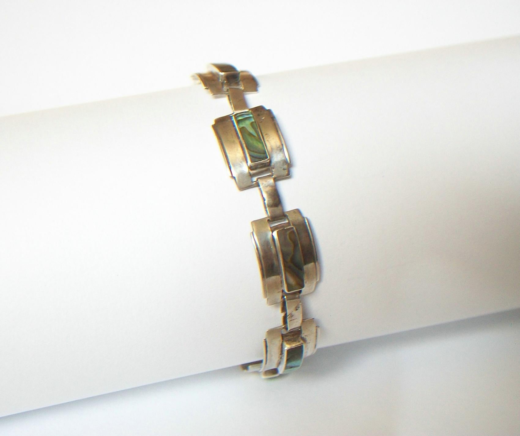 Women's Modernist Sterling Silver & Abalone Link Bracelet - Mexico - Circa 1950's For Sale