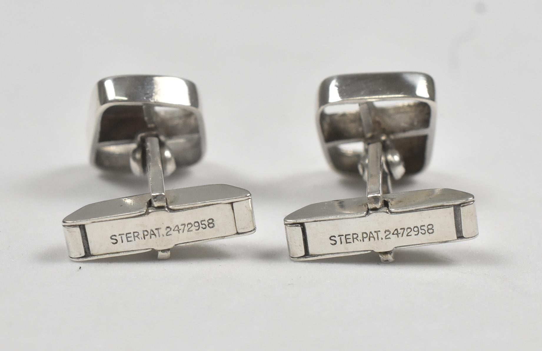 Argent sterling Boutons de manchette modernistes en argent sterling par Paul Lobel en vente