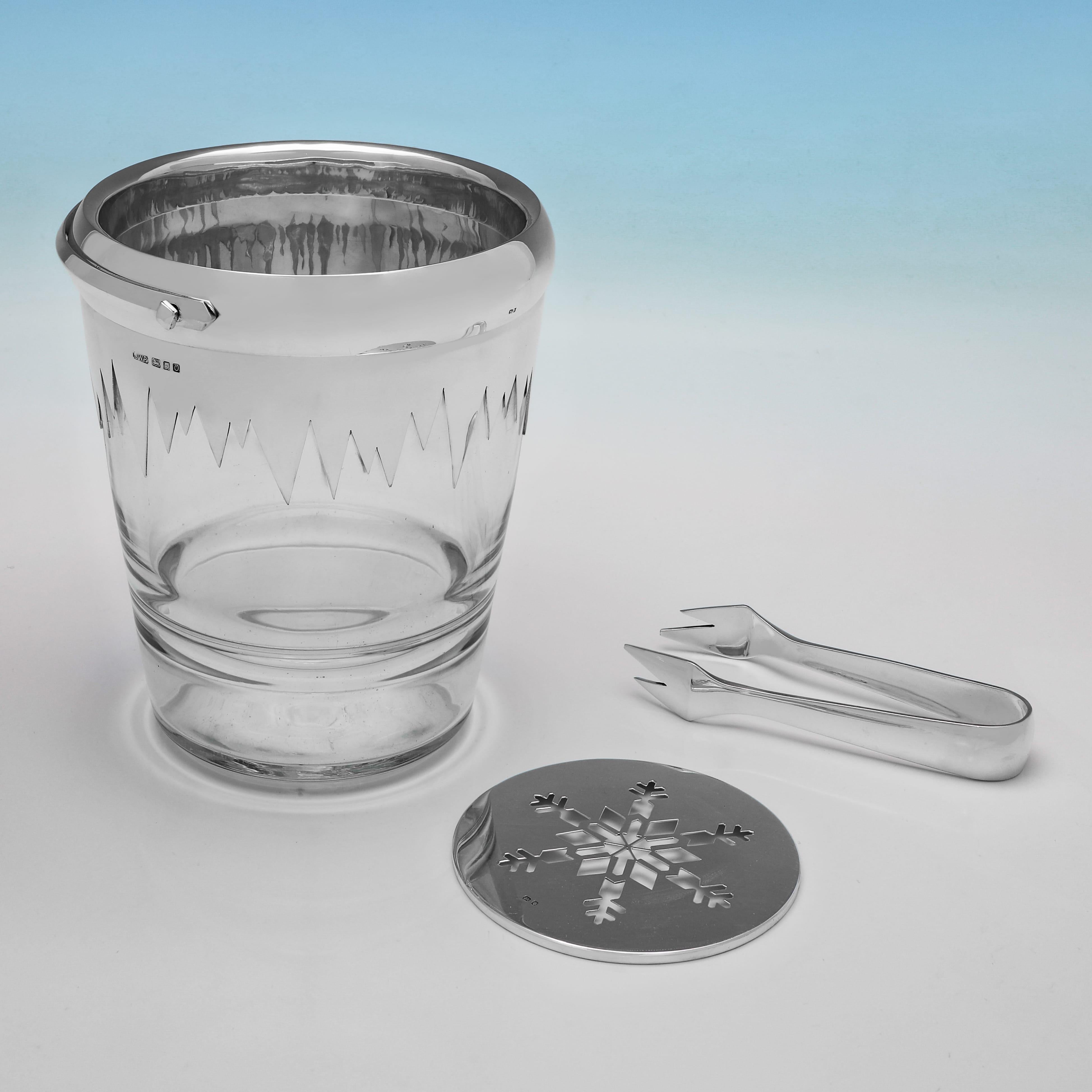 English Modernist Sterling Silver & Glass Ice Bucket with Tongs, London, 1988 For Sale
