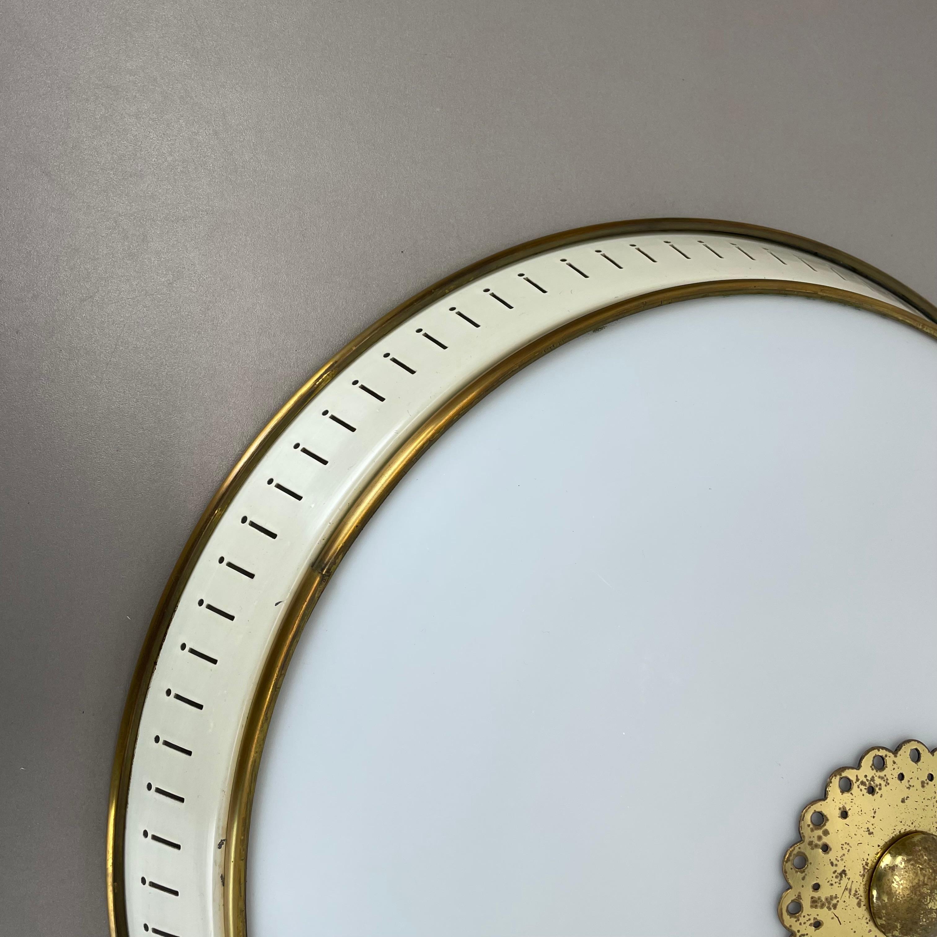 Modernist Stilnovo Style Metal, Opal Wall Ceiling Flushmount Light, Italy 1950s In Good Condition For Sale In Kirchlengern, DE