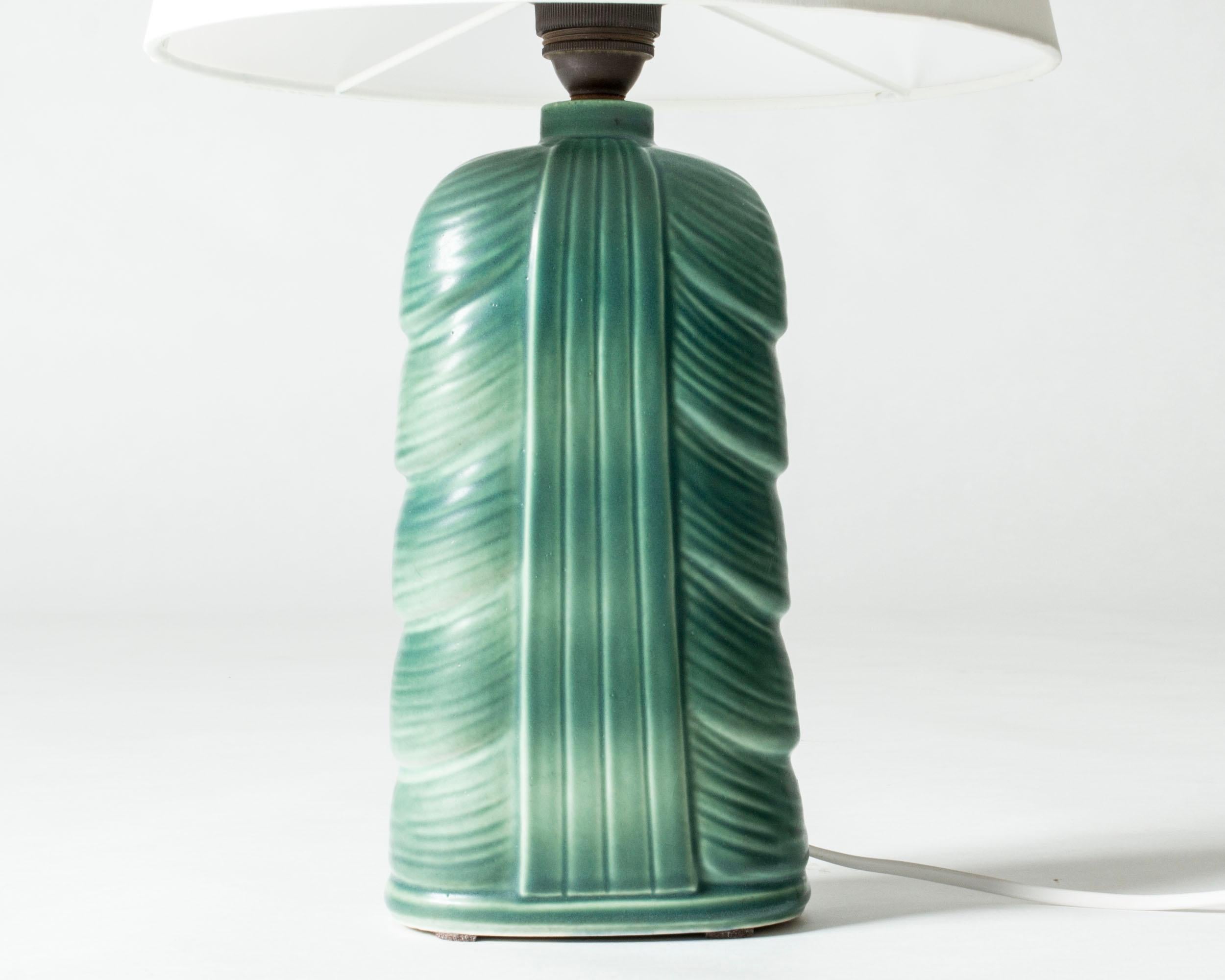 Scandinave moderne Lampe de table moderniste en grès de Gunnar Nylund, Rörstrand, Suède, années 1940 en vente