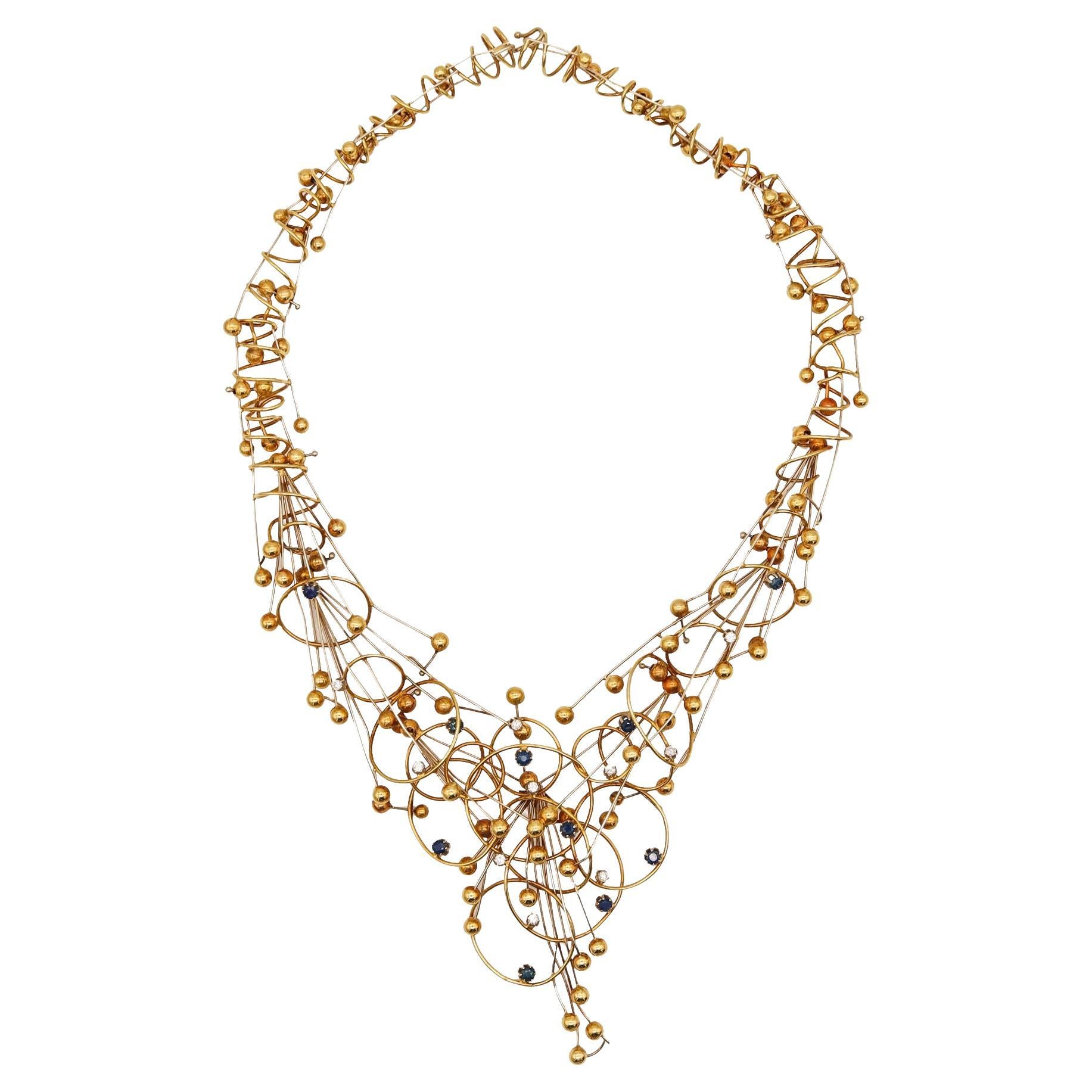 Geometrische Halskette aus 18 Karat Gold mit Diamanten und Saphiren im modernistischen Studio 1970
