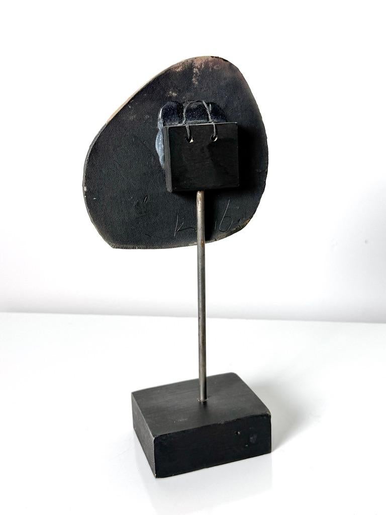 Scultura astratta di gufo Modernist Studio Pottery Raku in ceramica di Jody Delind in vendita 2