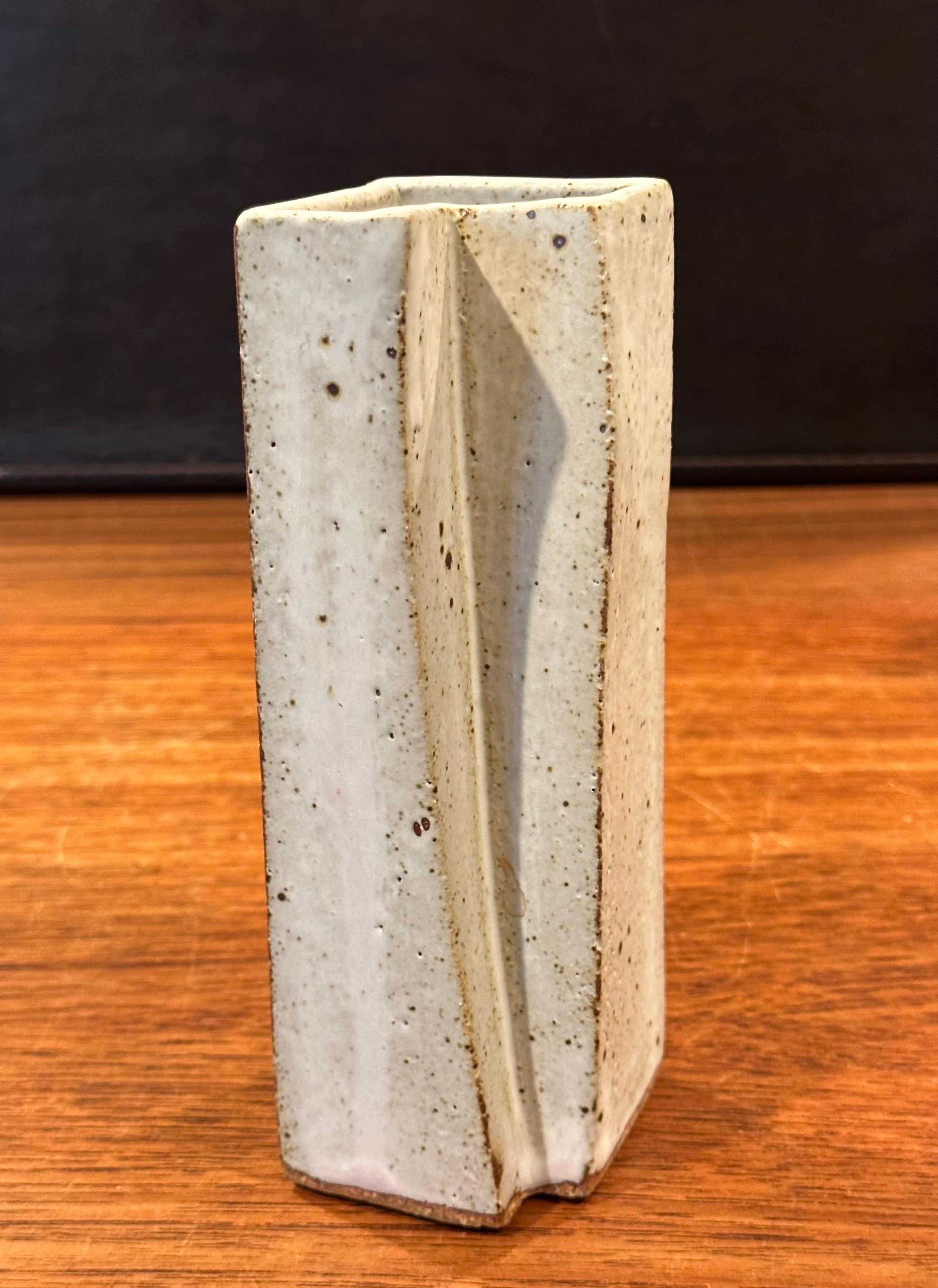Modernist Studio Pottery Stoneware Vase - Signed In Good Condition For Sale In San Diego, CA
