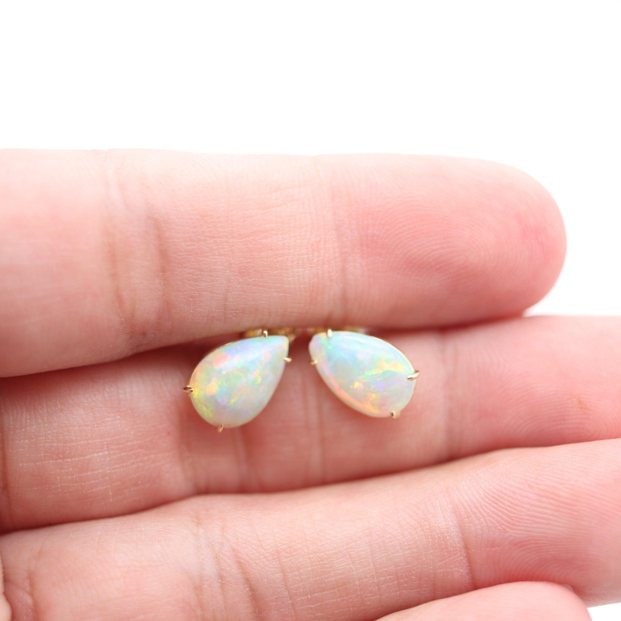 MODERNIST Studs Earrings In 14Kt Yellow Gold With Two Precious Opals Modernista en venta