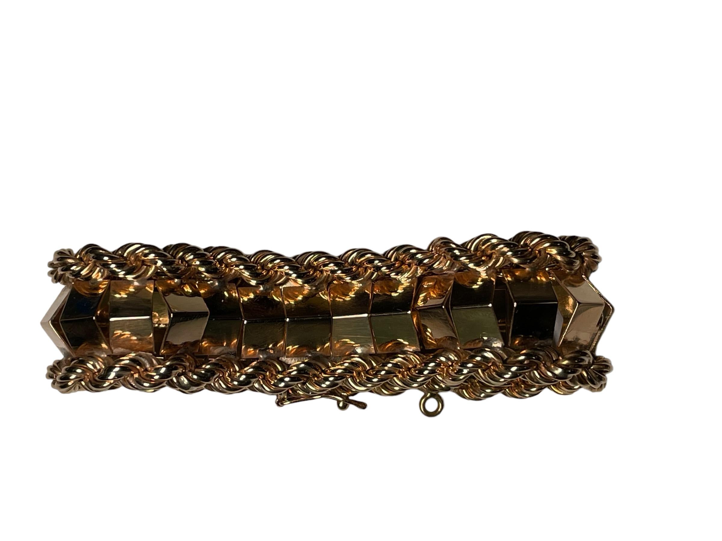 Bracelet à maillons en or 18K de style moderniste en vente 1